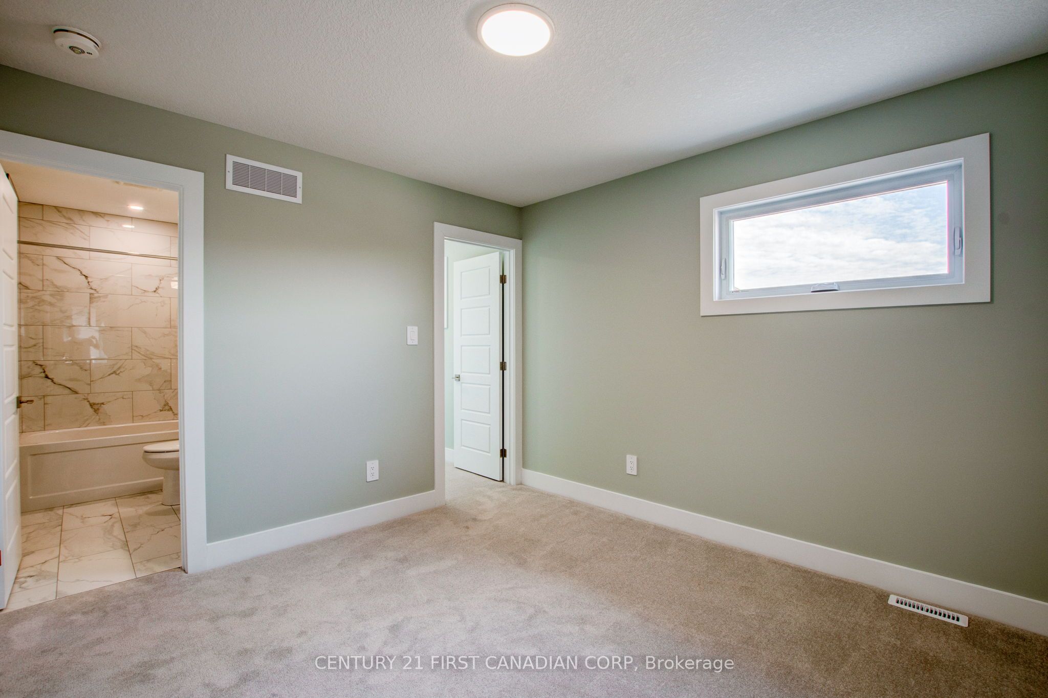 100 Aspen Circle Property Photo 37
