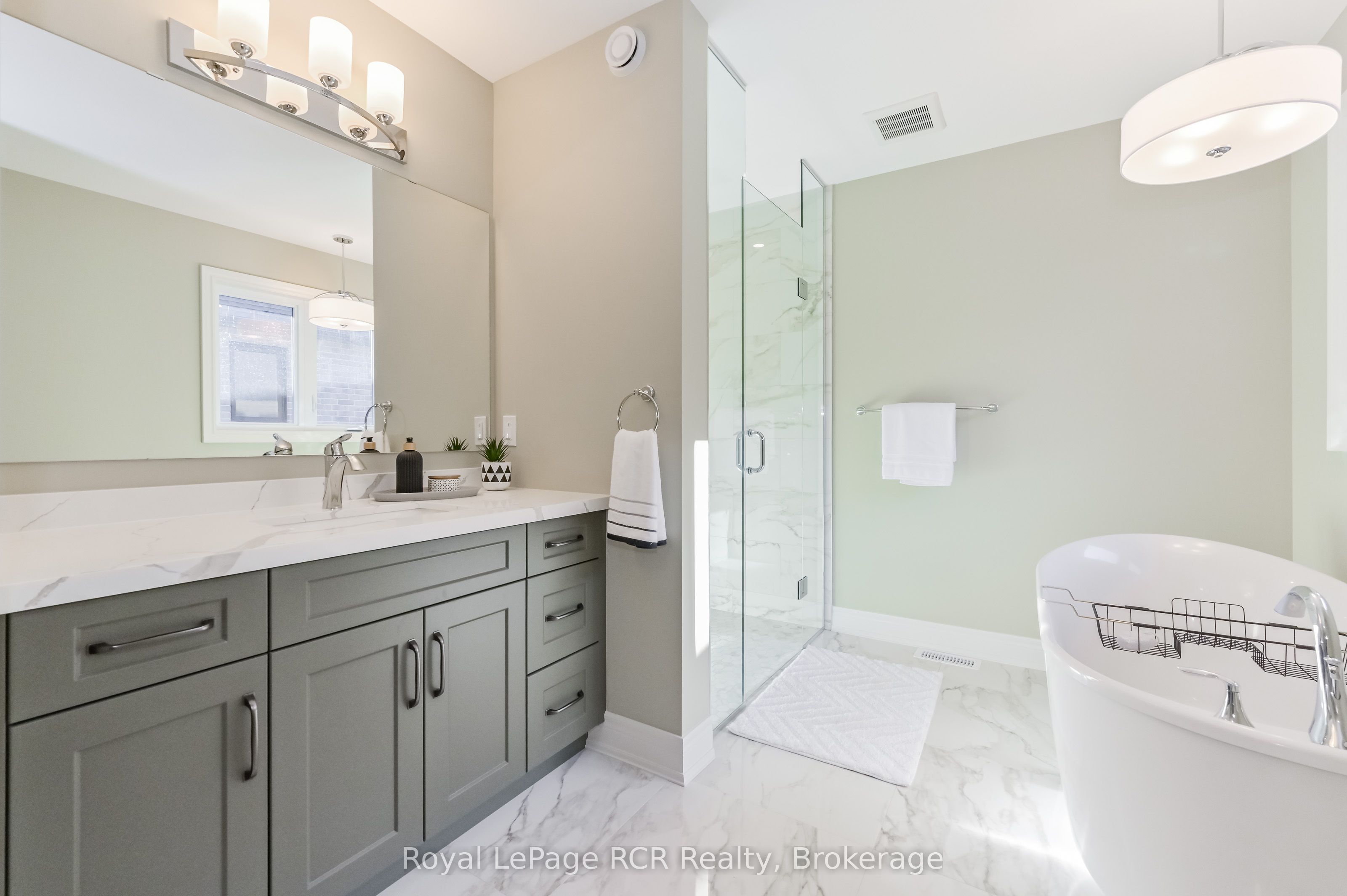 135 Ronnies Way Property Photo 16