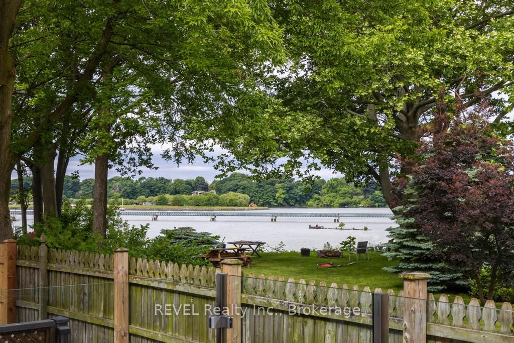 #6 - 88 Lakeport Road Property Photo 7