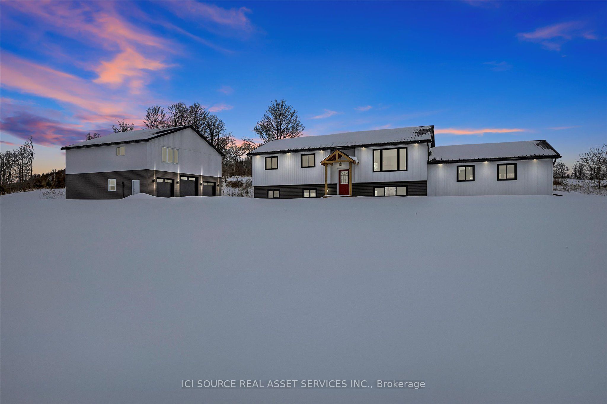 415 Coyle Road Property Photo
