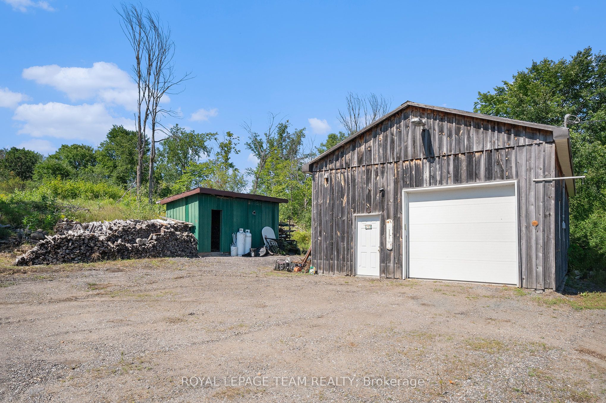 20468 7 Property Photo 24