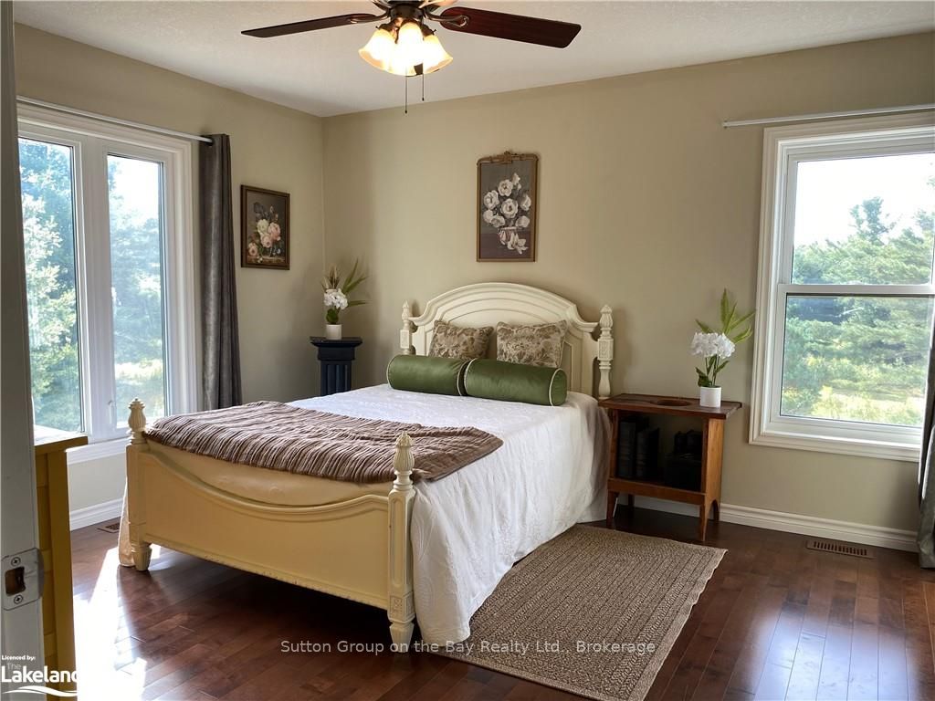 1041 Skyline Drive Property Photo 9
