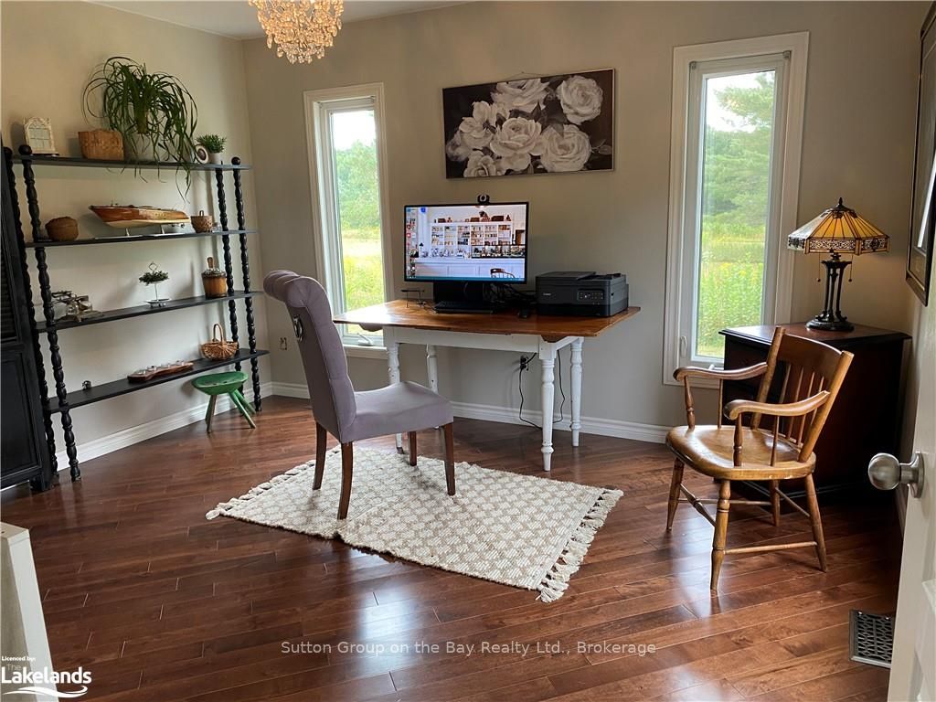 1041 Skyline Drive Property Photo 11