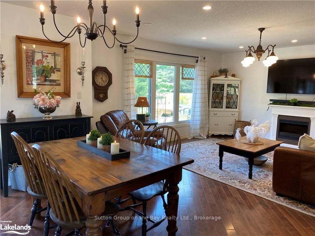 1041 Skyline Drive Property Photo 13