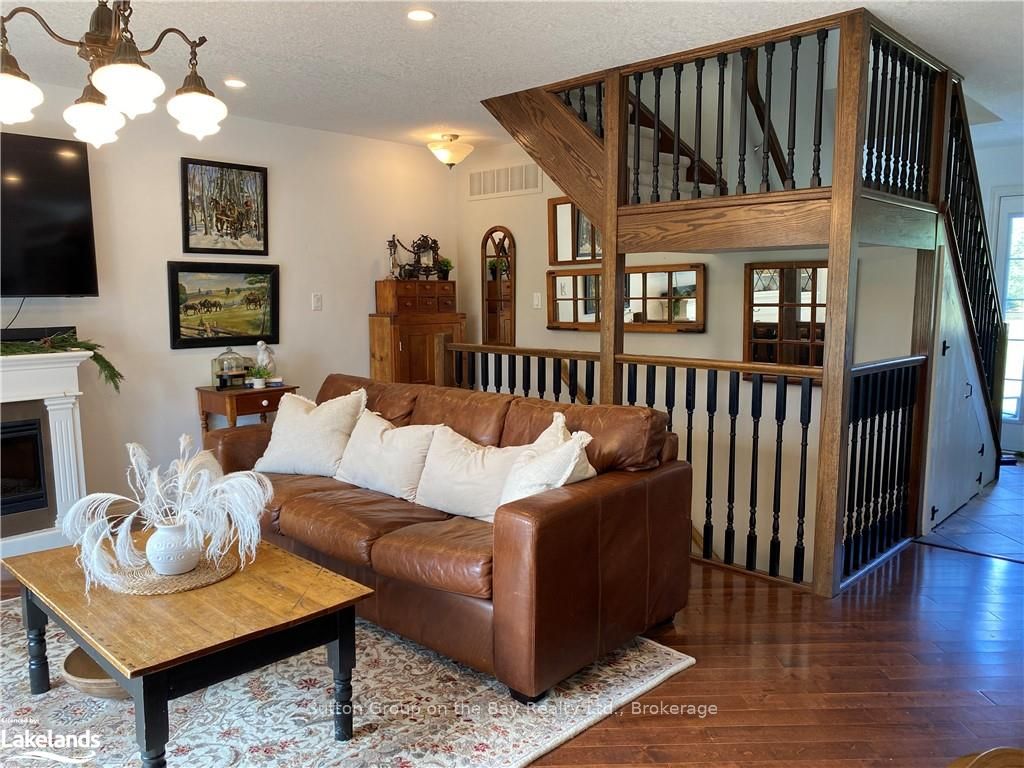 1041 Skyline Drive Property Photo 24