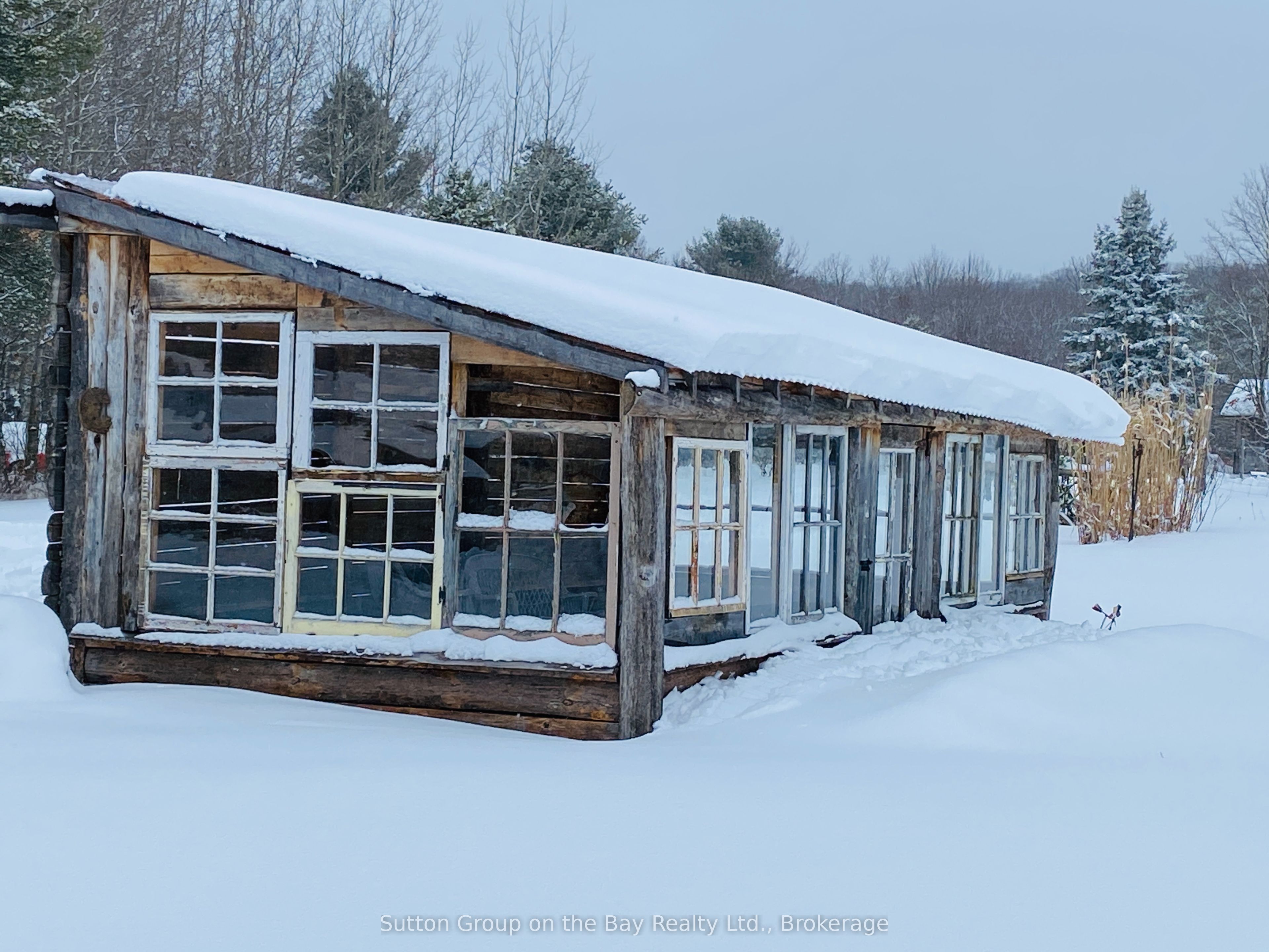 1041 Skyline Drive Property Photo 29