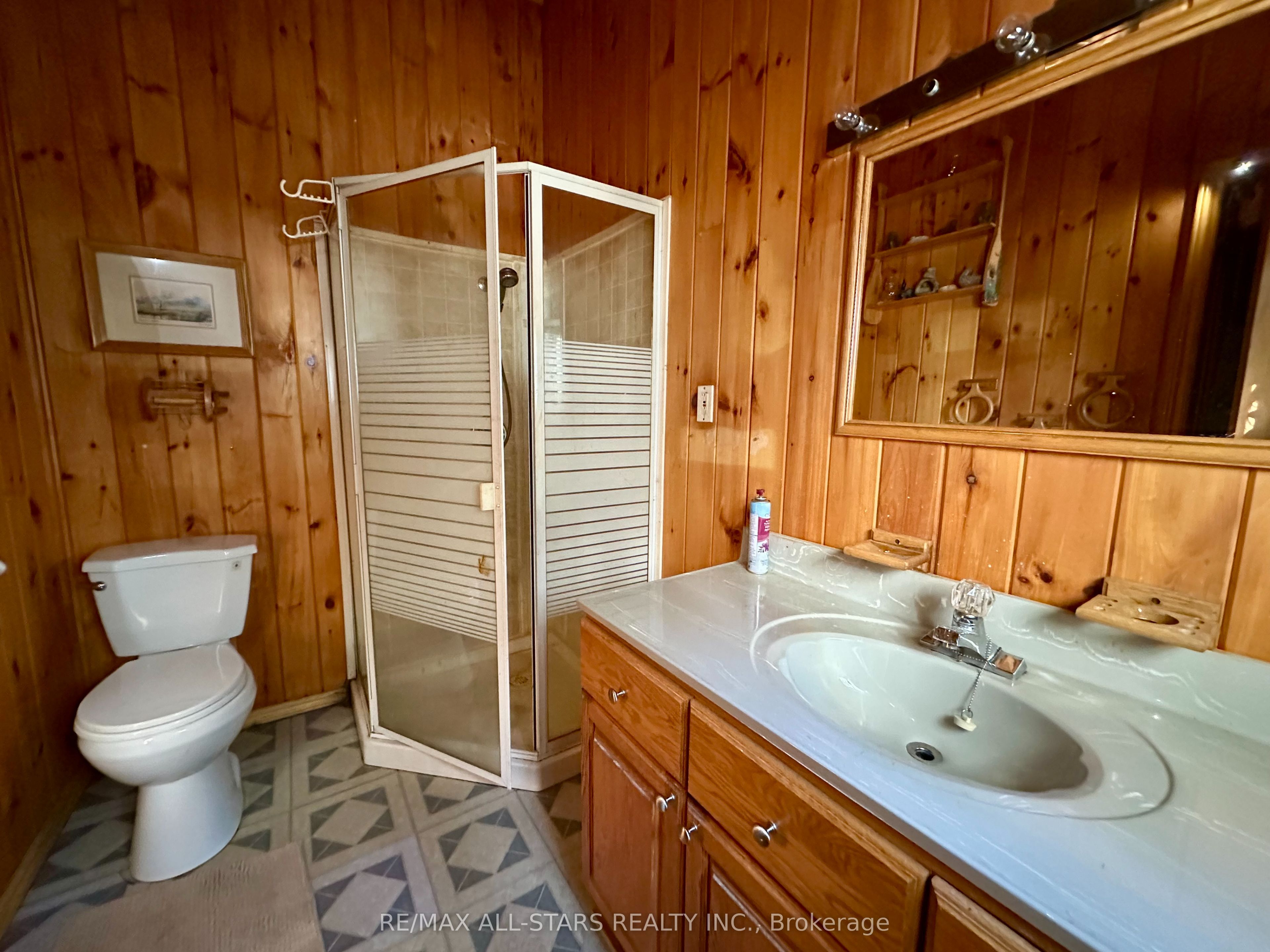 68 Sunset Court Property Photo 9