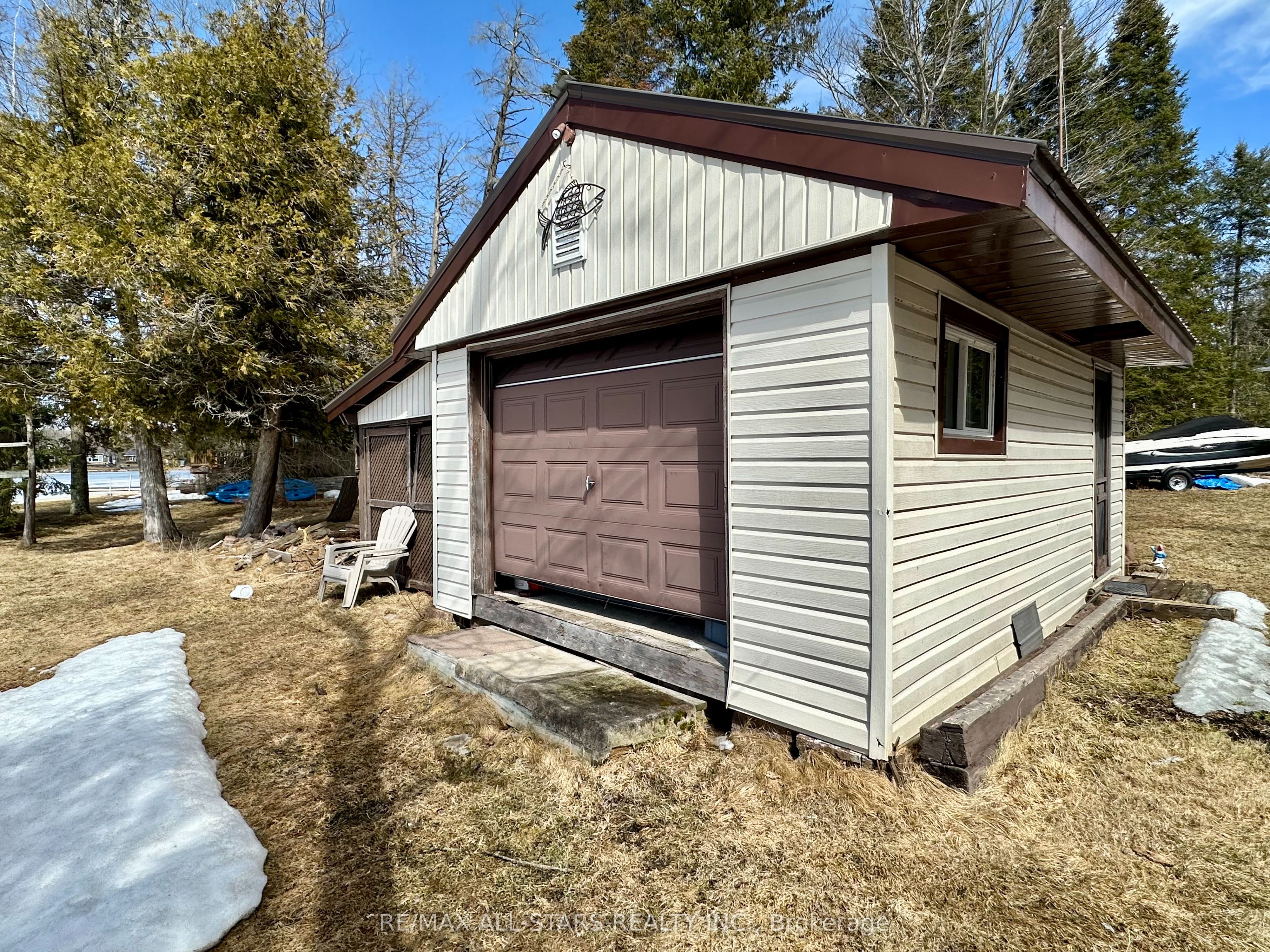 68 Sunset Court Property Photo 14
