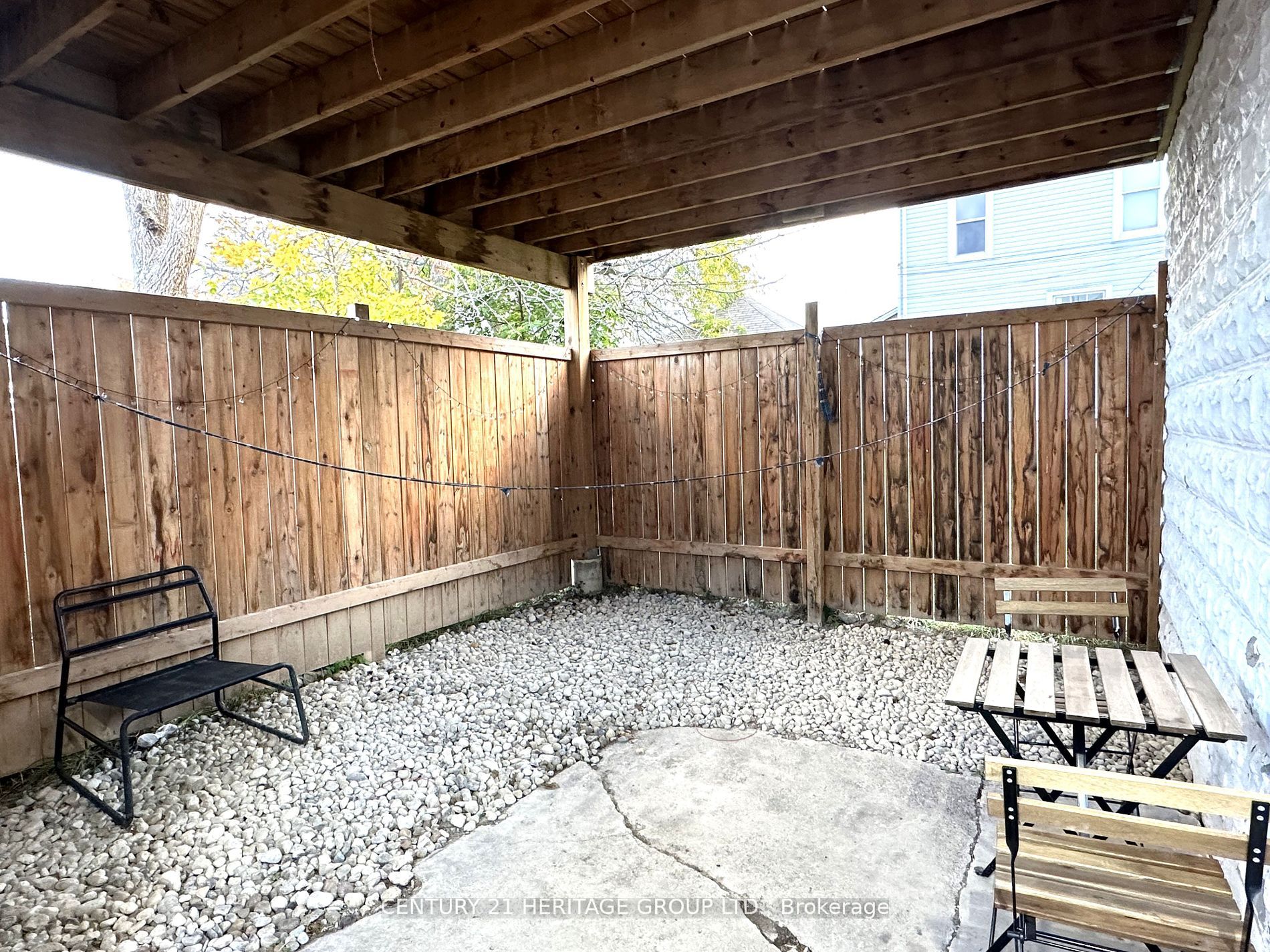 5002 Victoria Avenue Property Photo 18