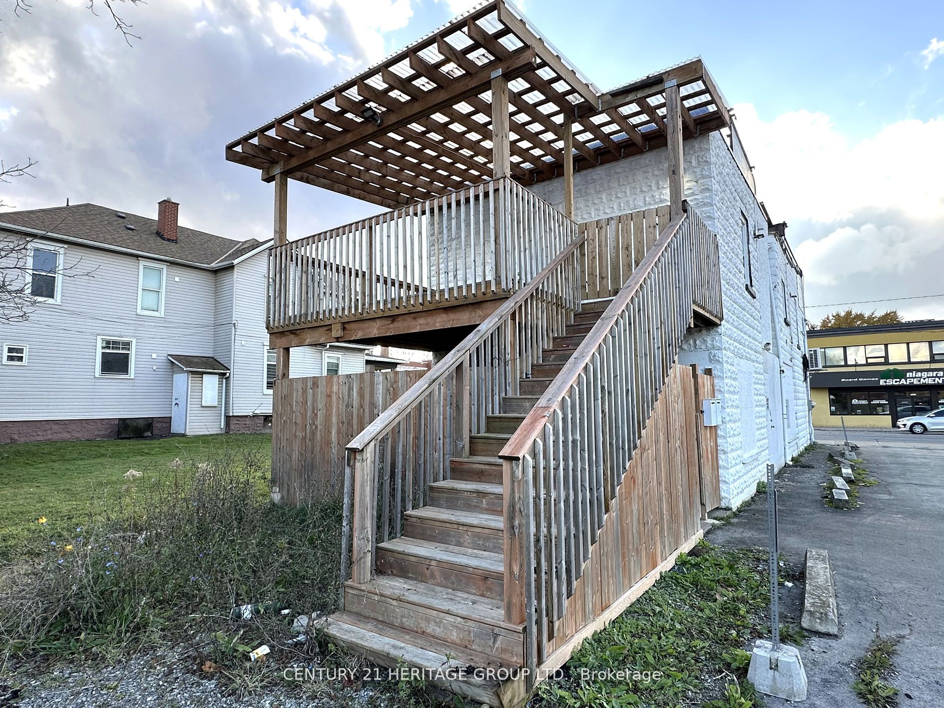 5002 Victoria Avenue Property Photo 23