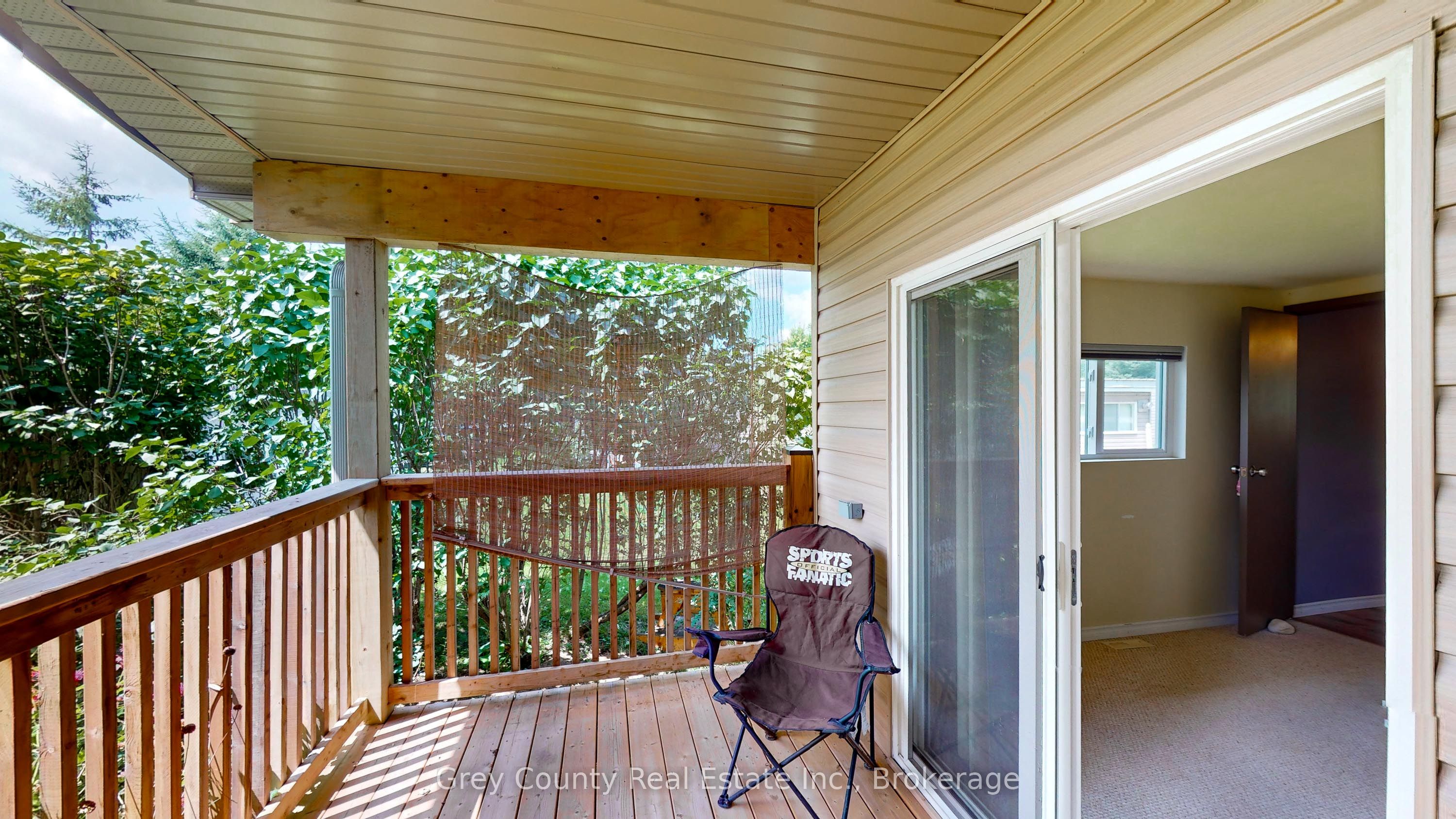 87 Sussex Square Property Photo 22