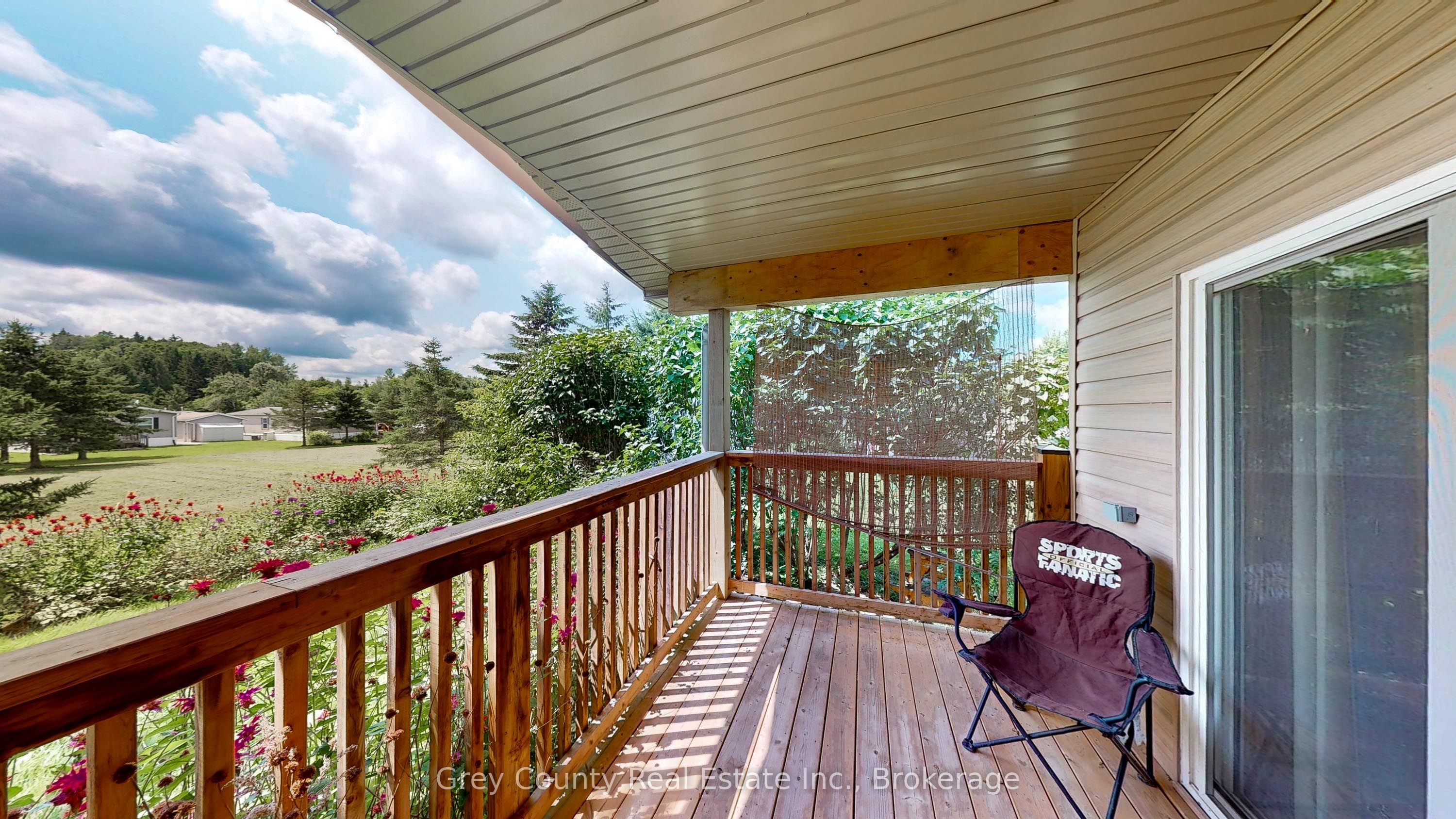 87 Sussex Square Property Photo 24