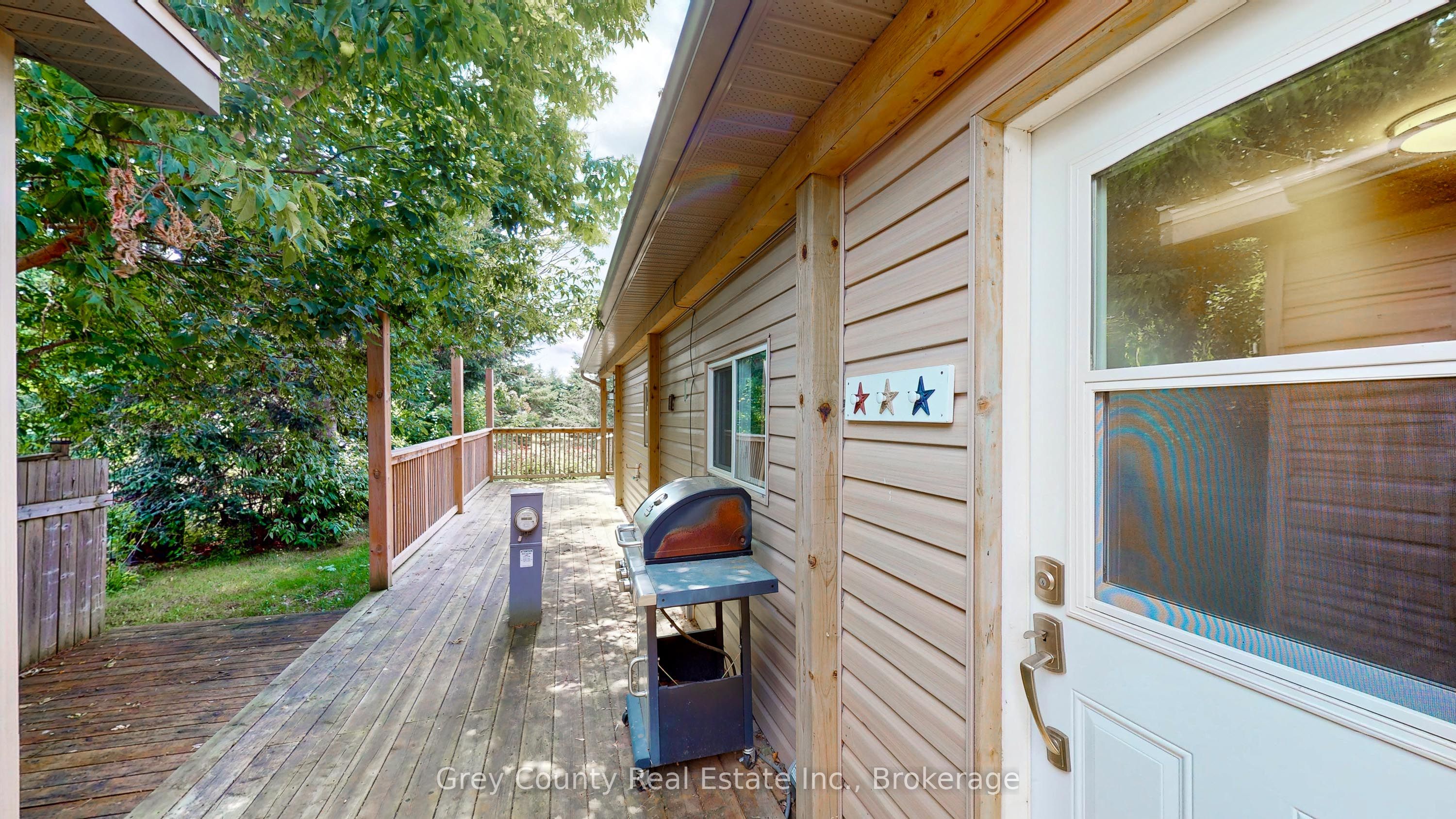 87 Sussex Square Property Photo 29