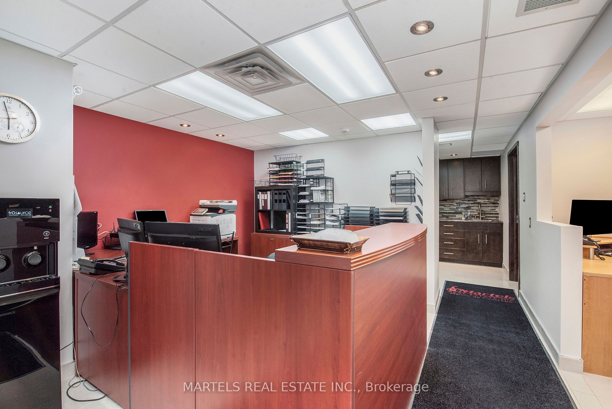 #14 - 5480 Canotek Road Property Photo 7