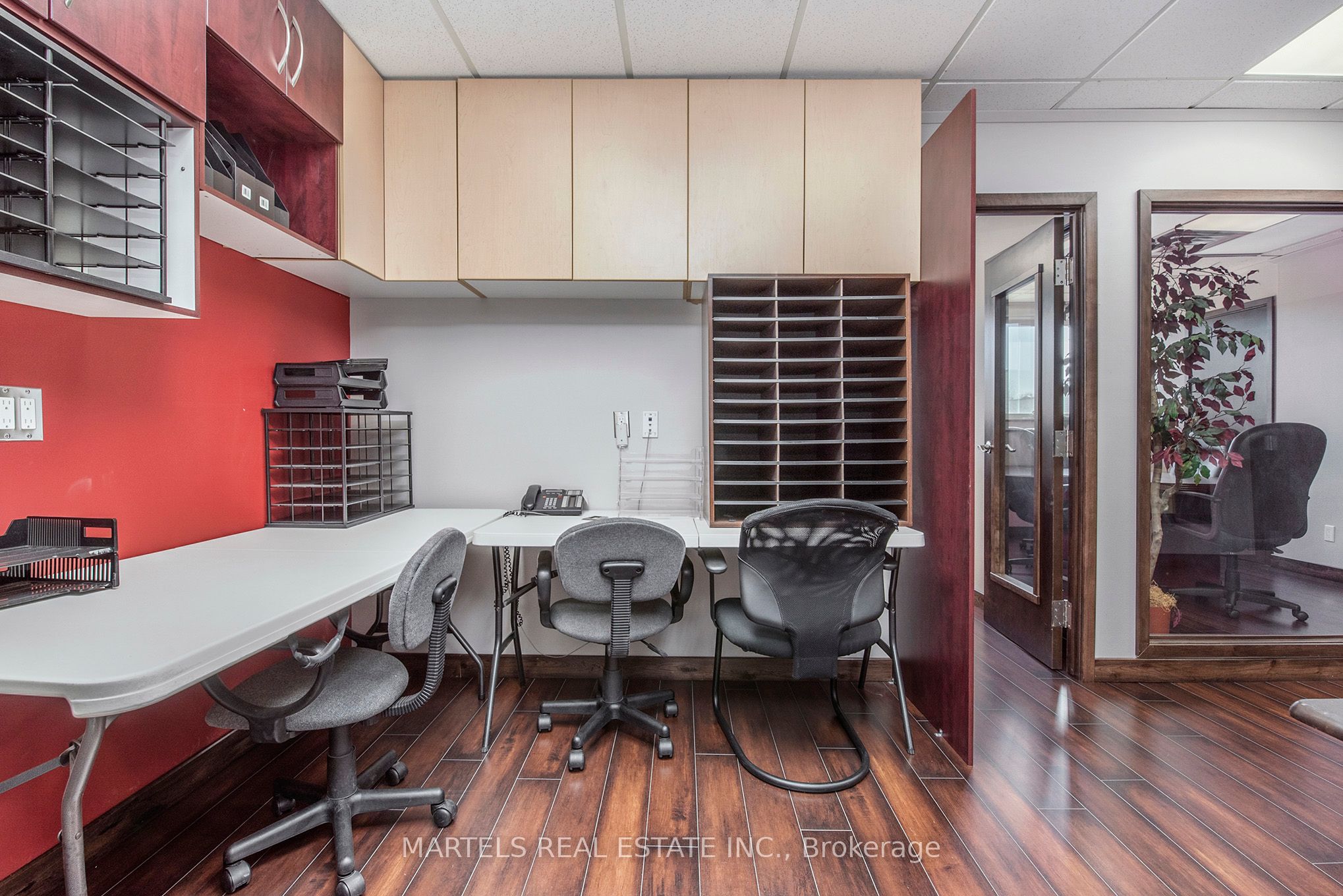 #14 - 5480 Canotek Road Property Photo 17