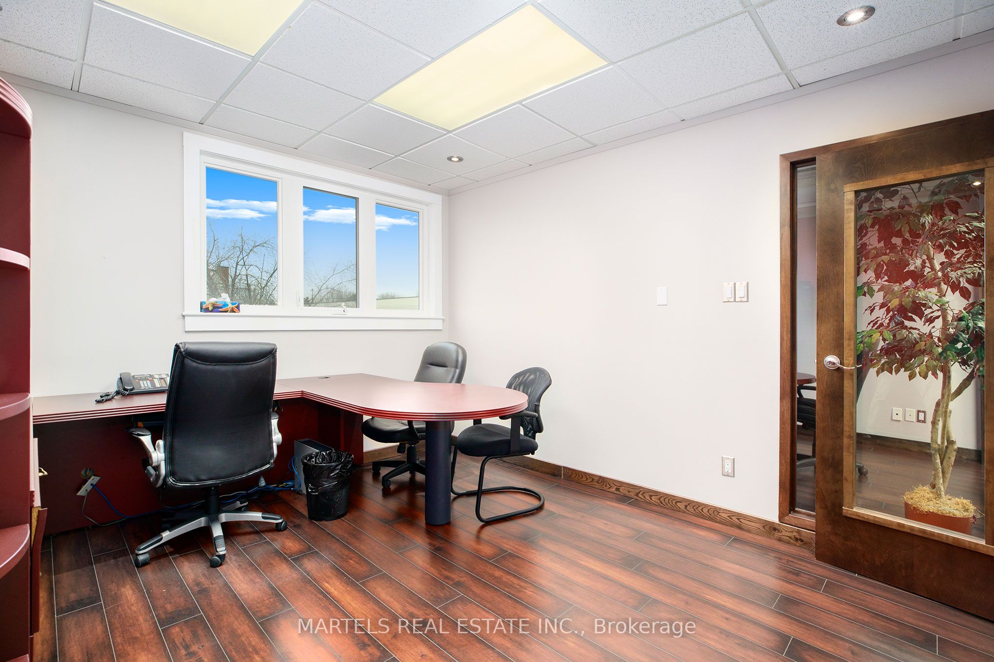 #14 - 5480 Canotek Road Property Photo 22