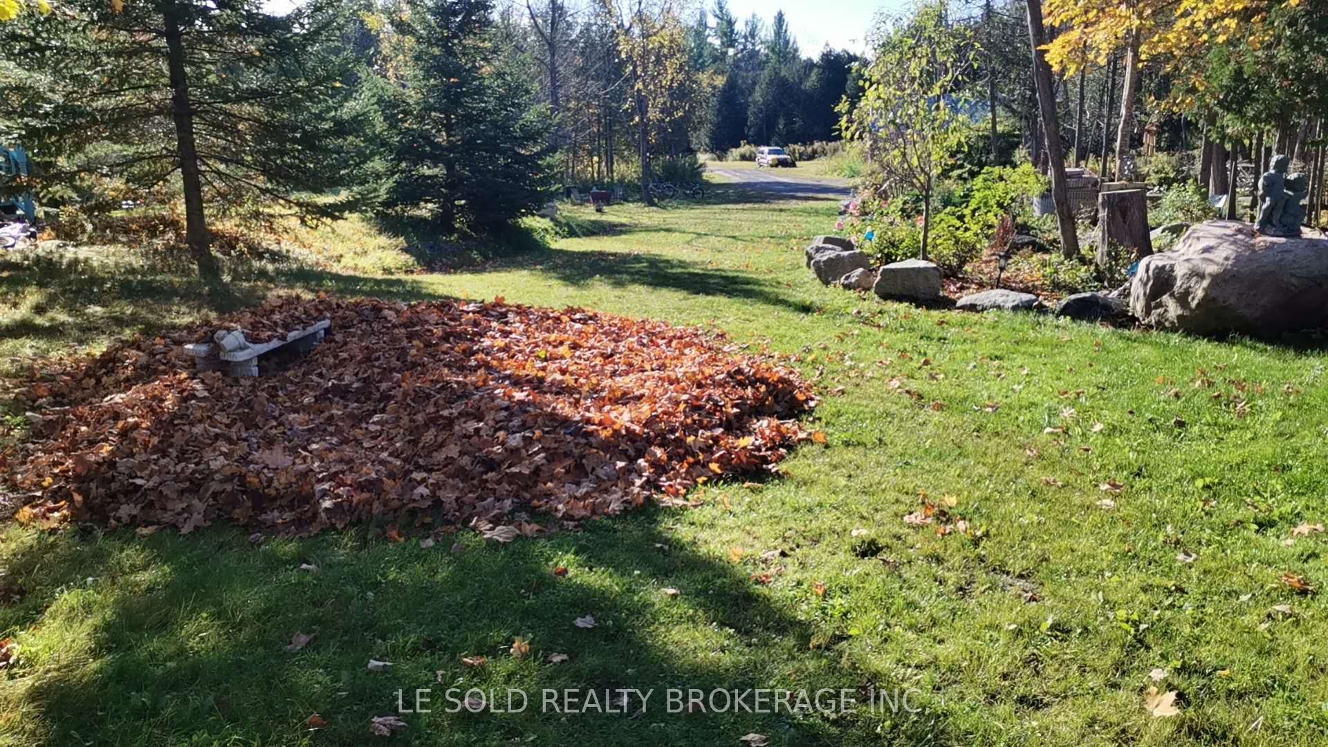 1033 County Road 6 Property Photo 5