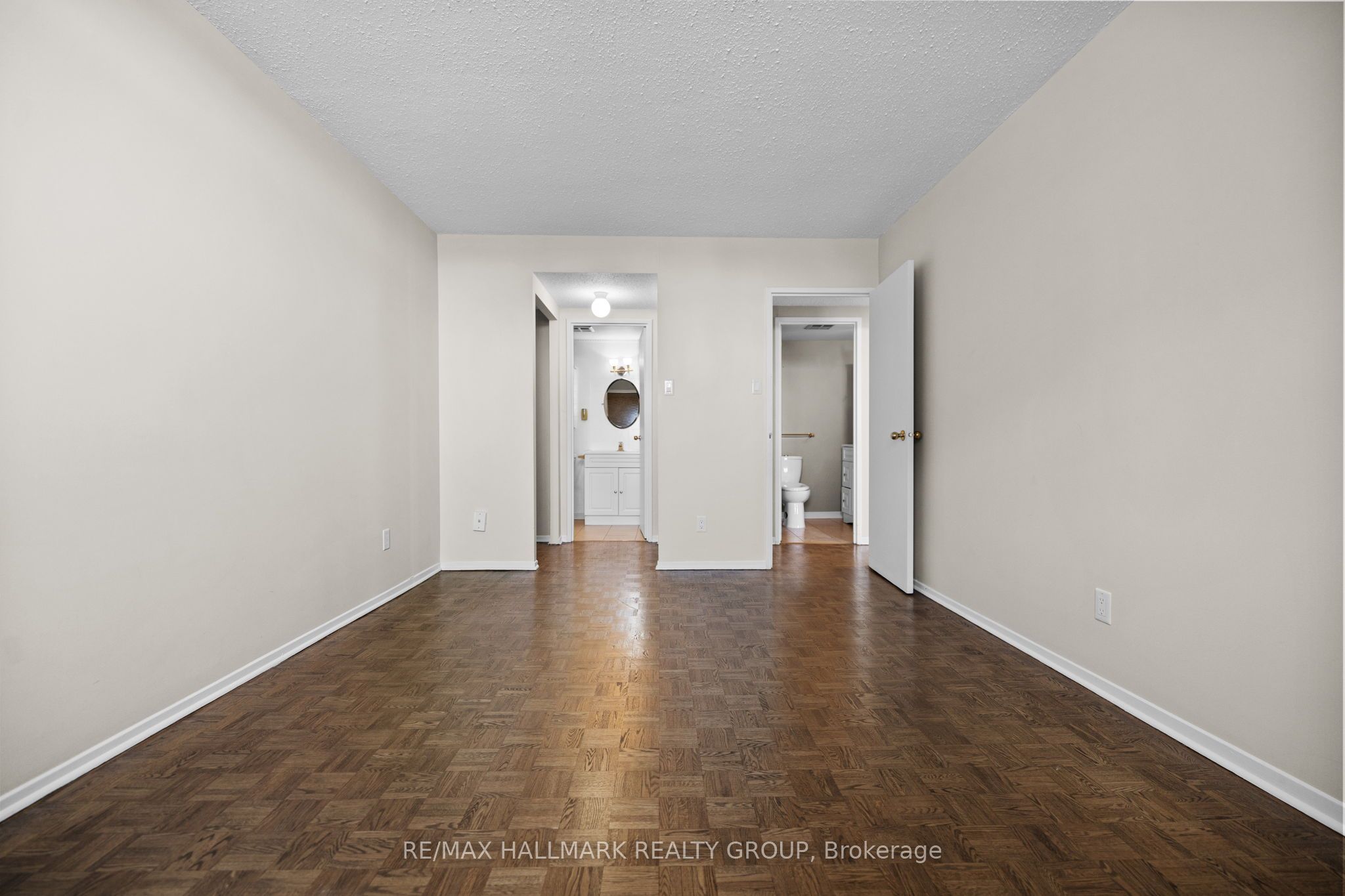 #1003 - 2871 Richmond Road Property Photo 21