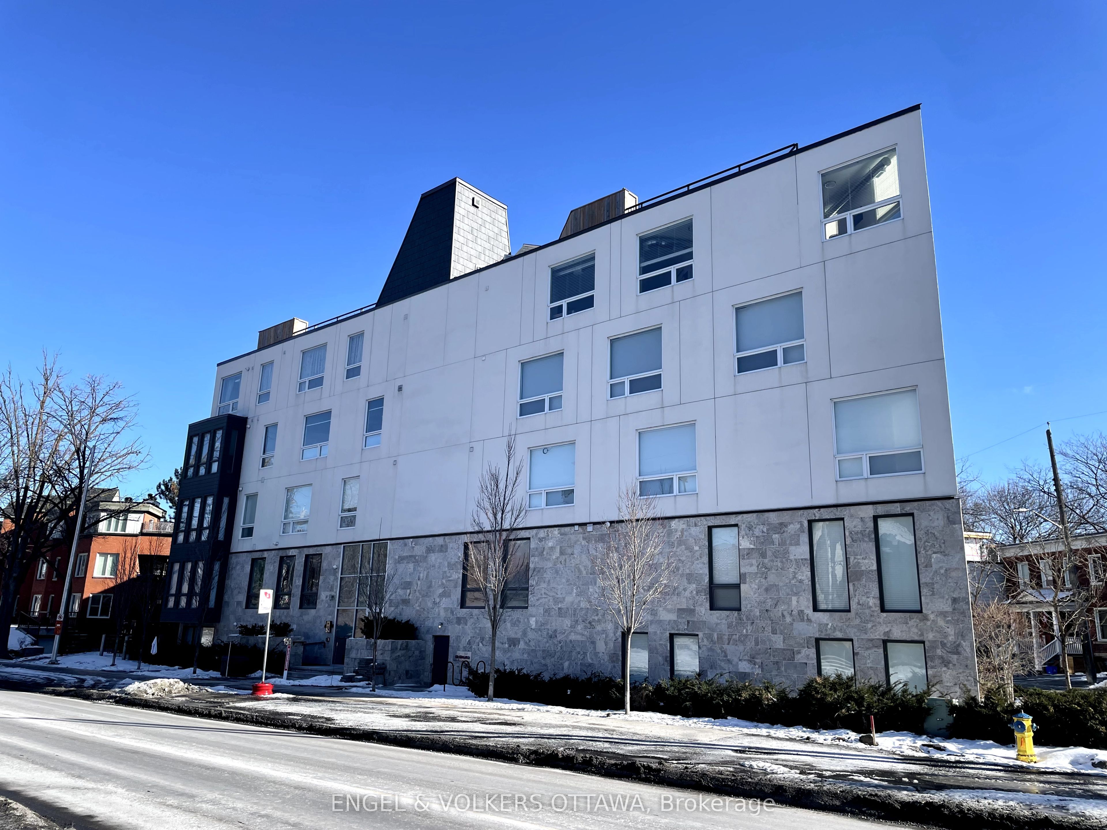 #501 - 150 Greenfield Avenue Property Photo