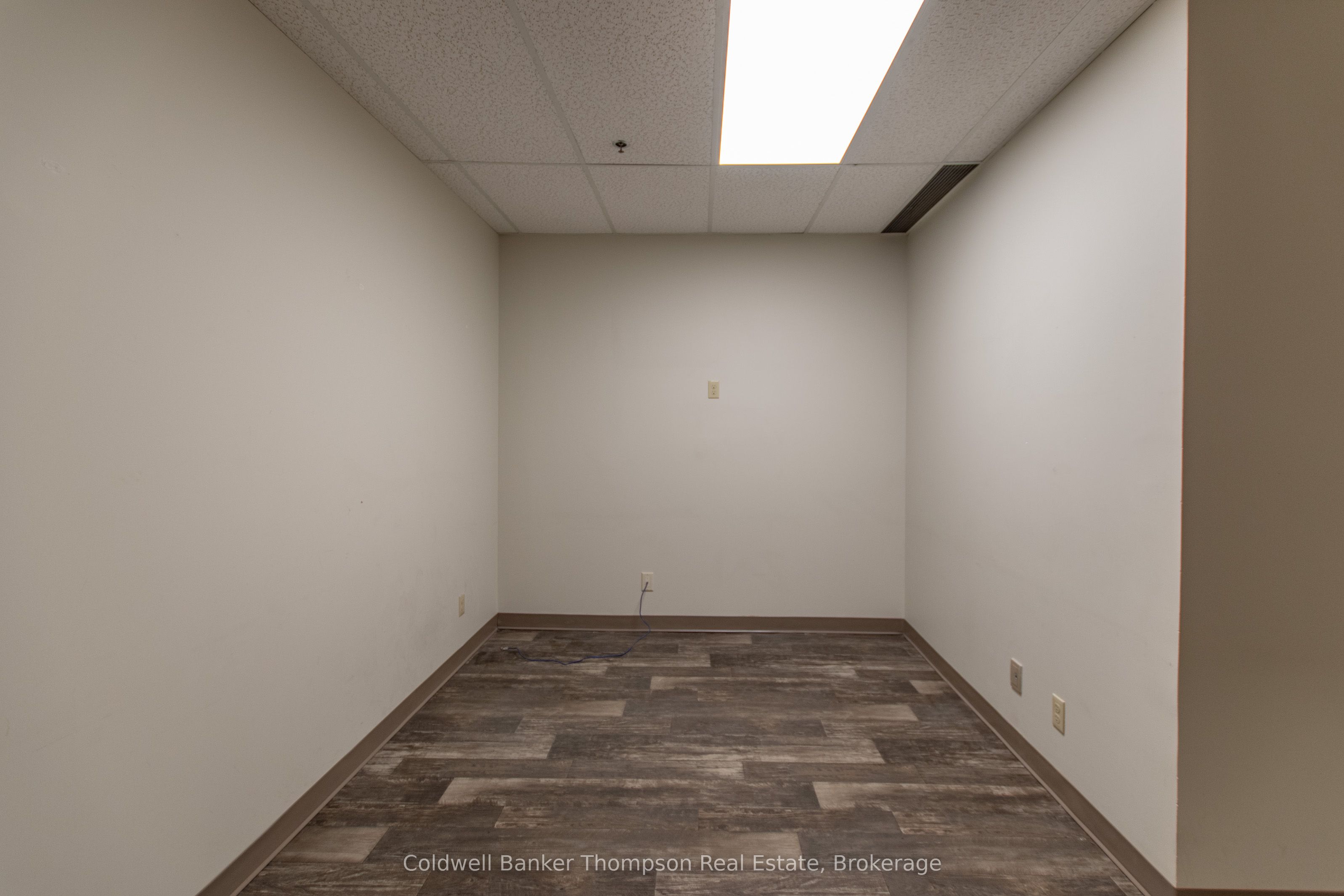 #216 - 1 Crescent Road Property Photo 16