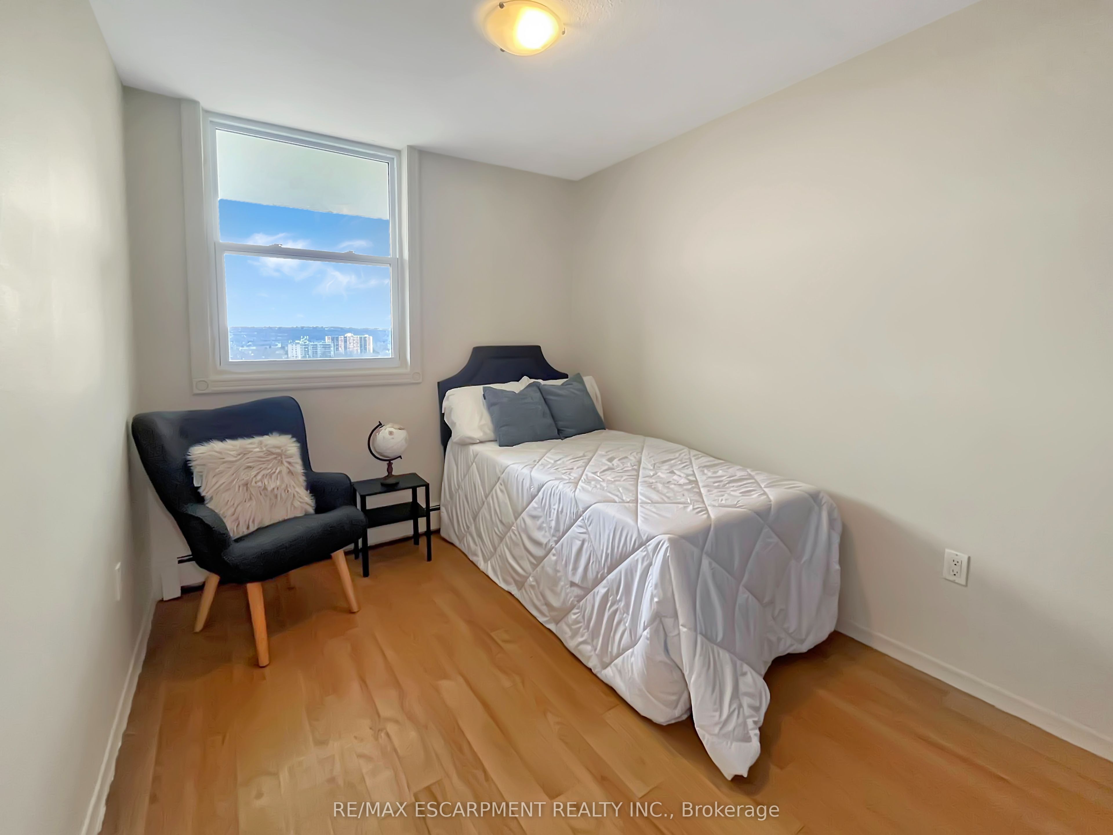 #712 - 350 Quigley Road Property Photo 13