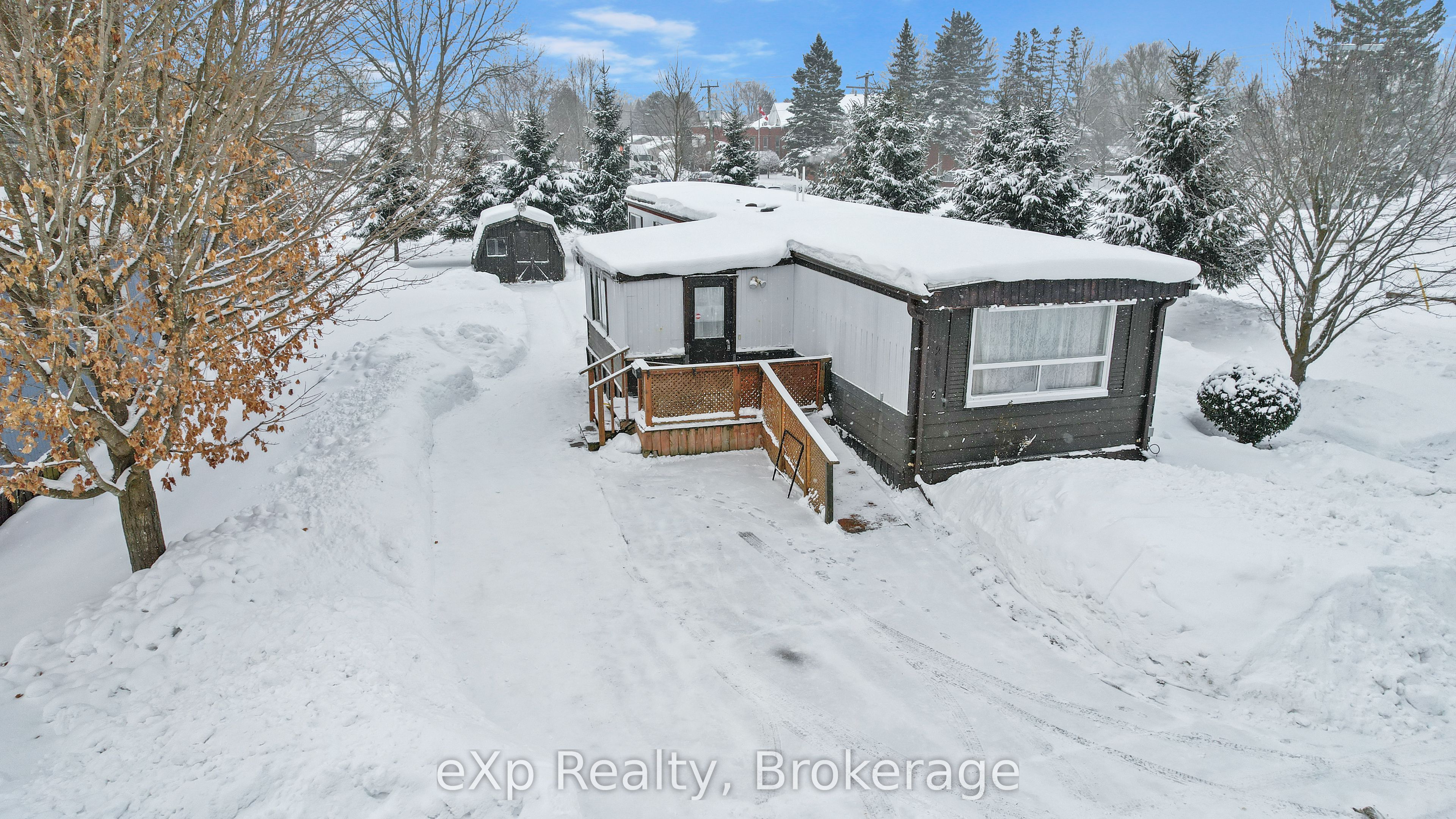 #unit 2 - 3075 Mary Street Property Photo