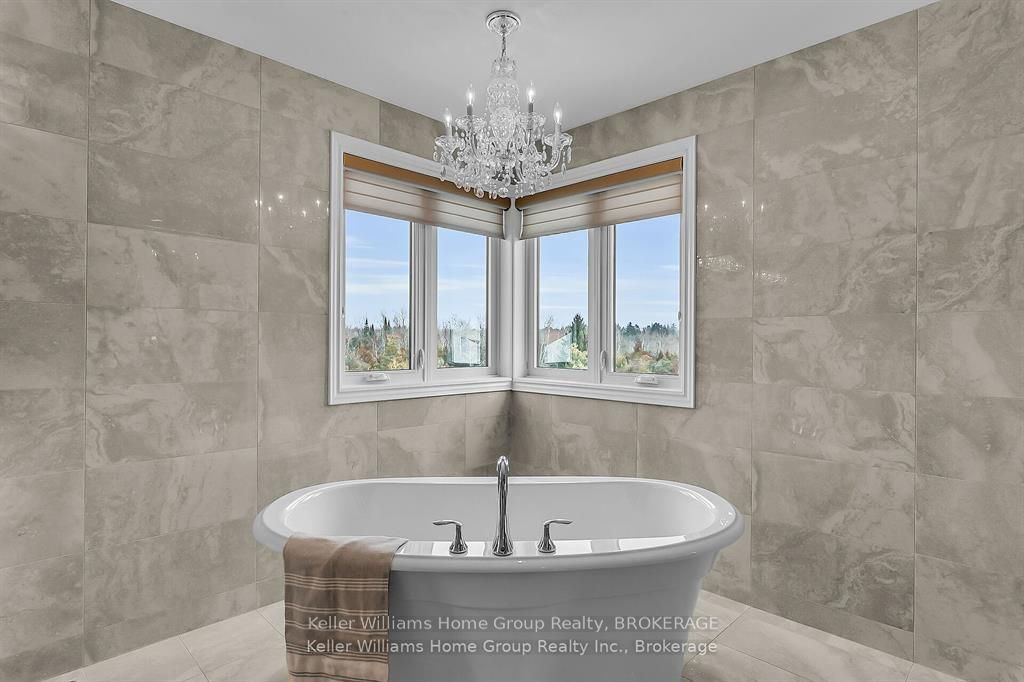 125 Crewson Court Property Photo 25