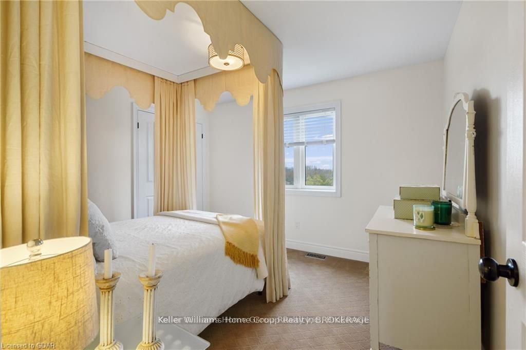 125 Crewson Court Property Photo 29