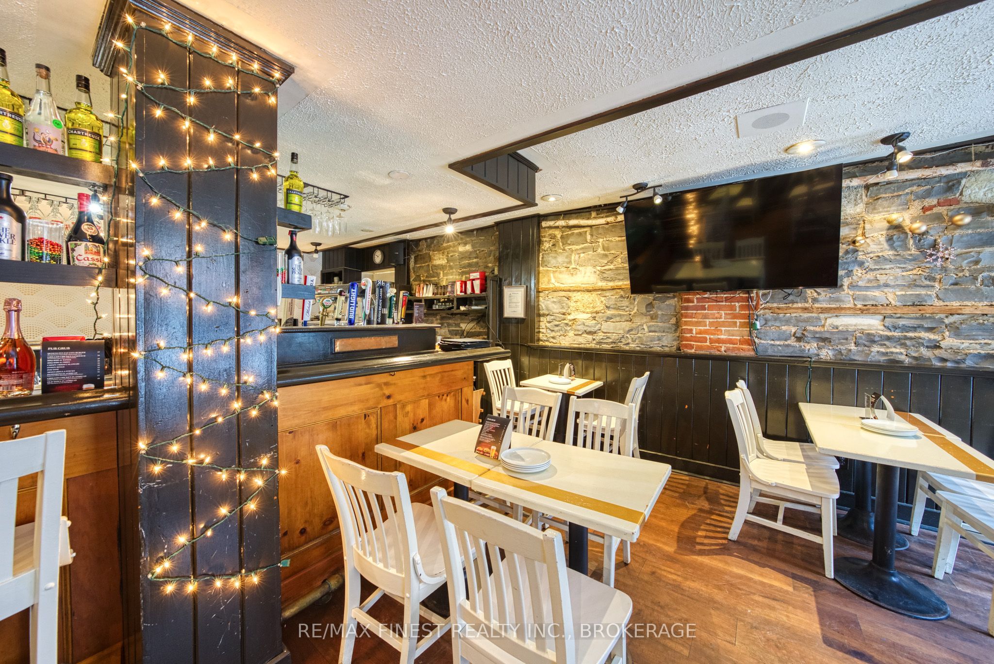 125 Brock Street Property Photo 7