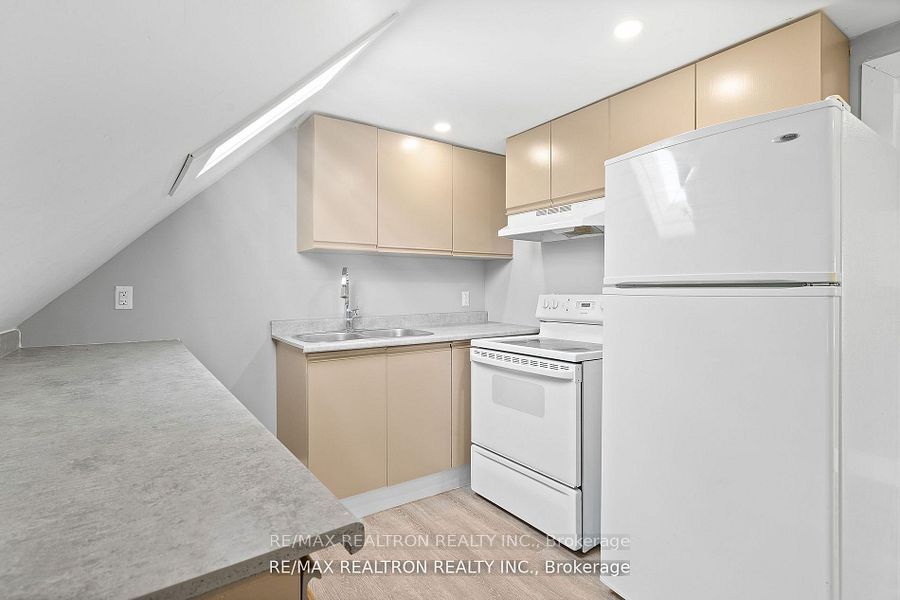 115-117 Division Street Property Photo 10