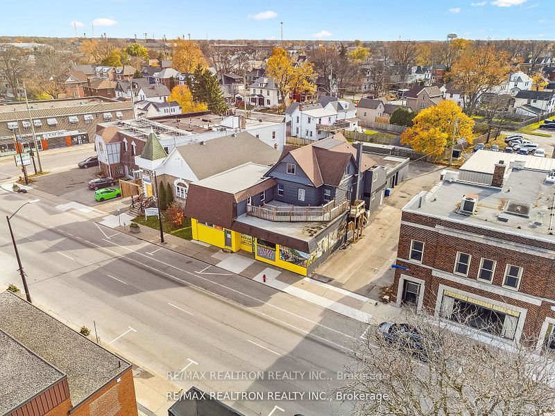 115-117 Division Street Property Photo 18