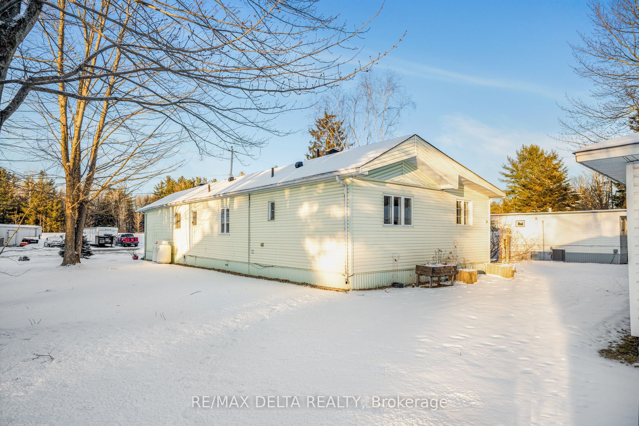 #417 - 8250 County Road 17 Road Property Photo 27