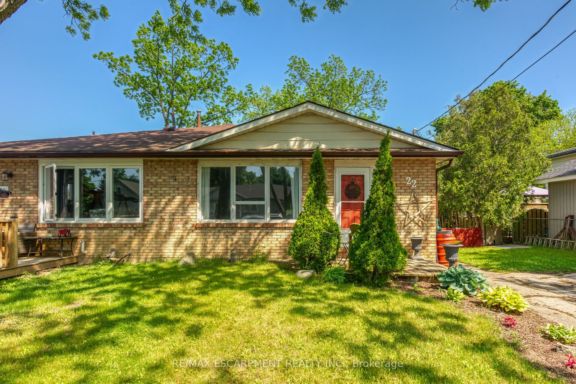 22 Chippewa Street Property Photo 1