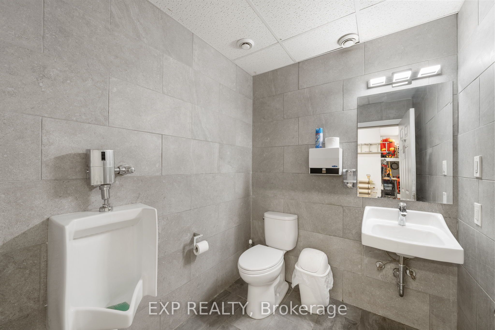 200 Mcguire Street Property Photo 8