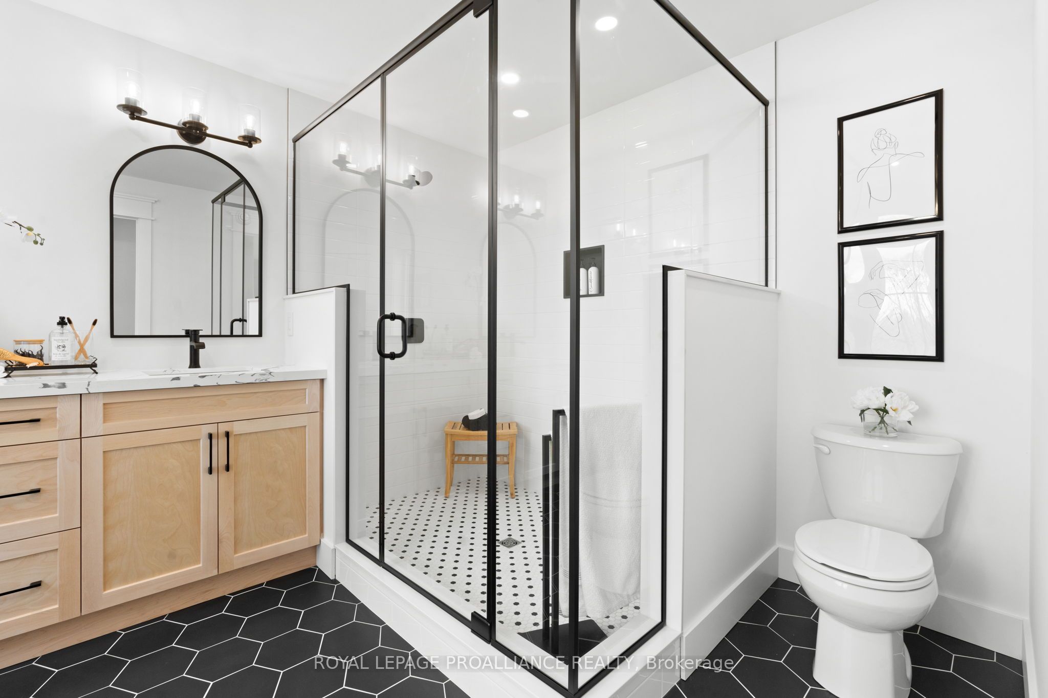 4 Hollingsworth Street Property Photo 21