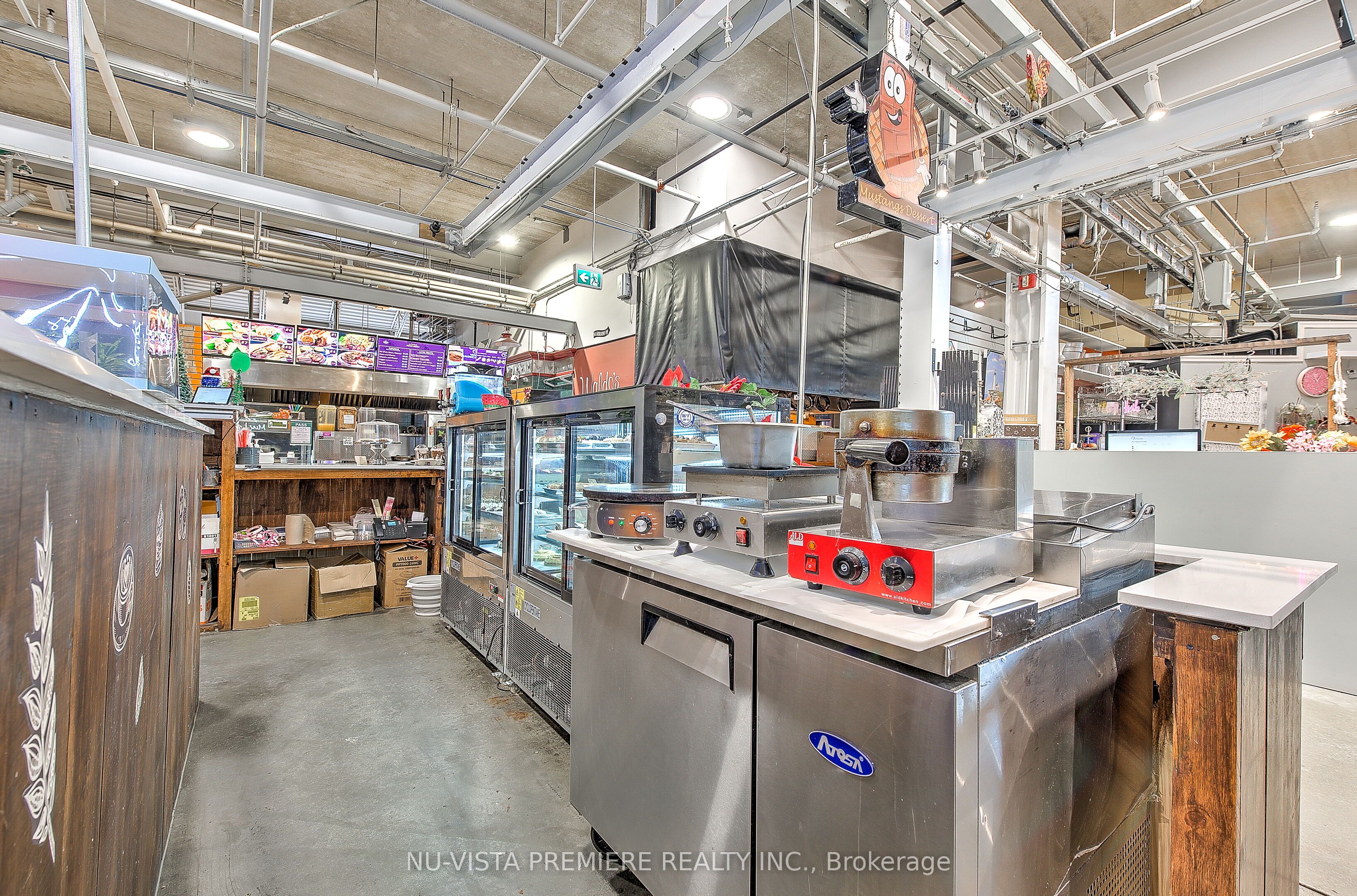 130 King Street Property Photo 16