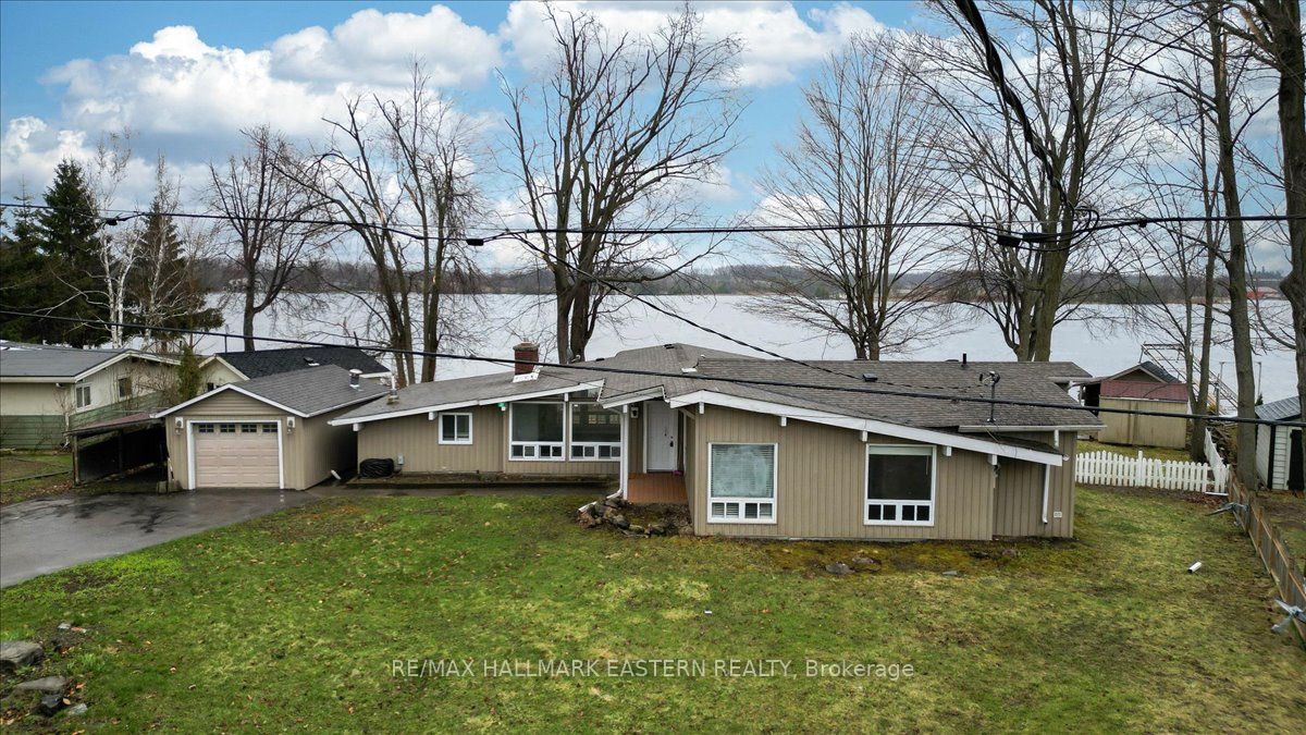 30 Edgewater Drive Property Photo