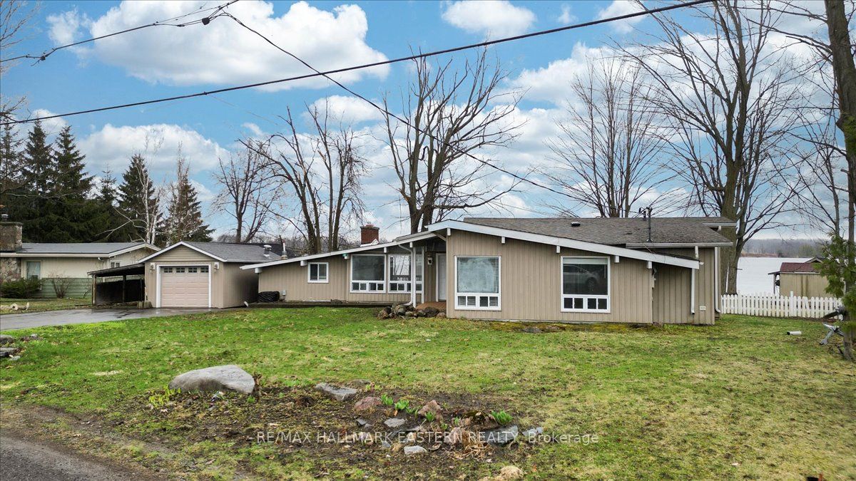 30 Edgewater Drive Property Photo 3