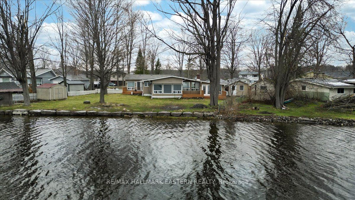 30 Edgewater Drive Property Photo 21