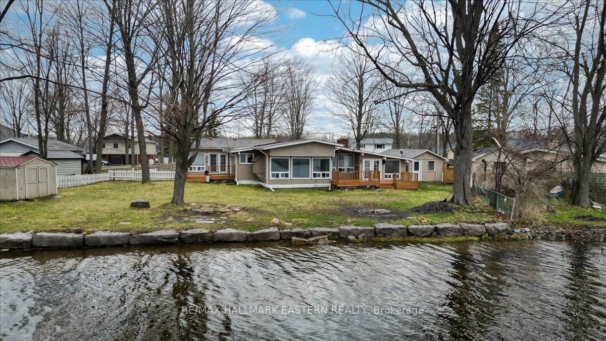 30 Edgewater Drive Property Photo 22