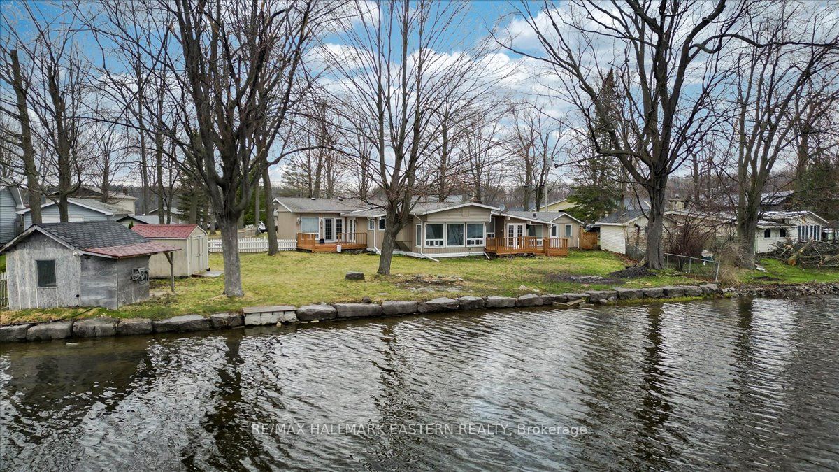 30 Edgewater Drive Property Photo 23
