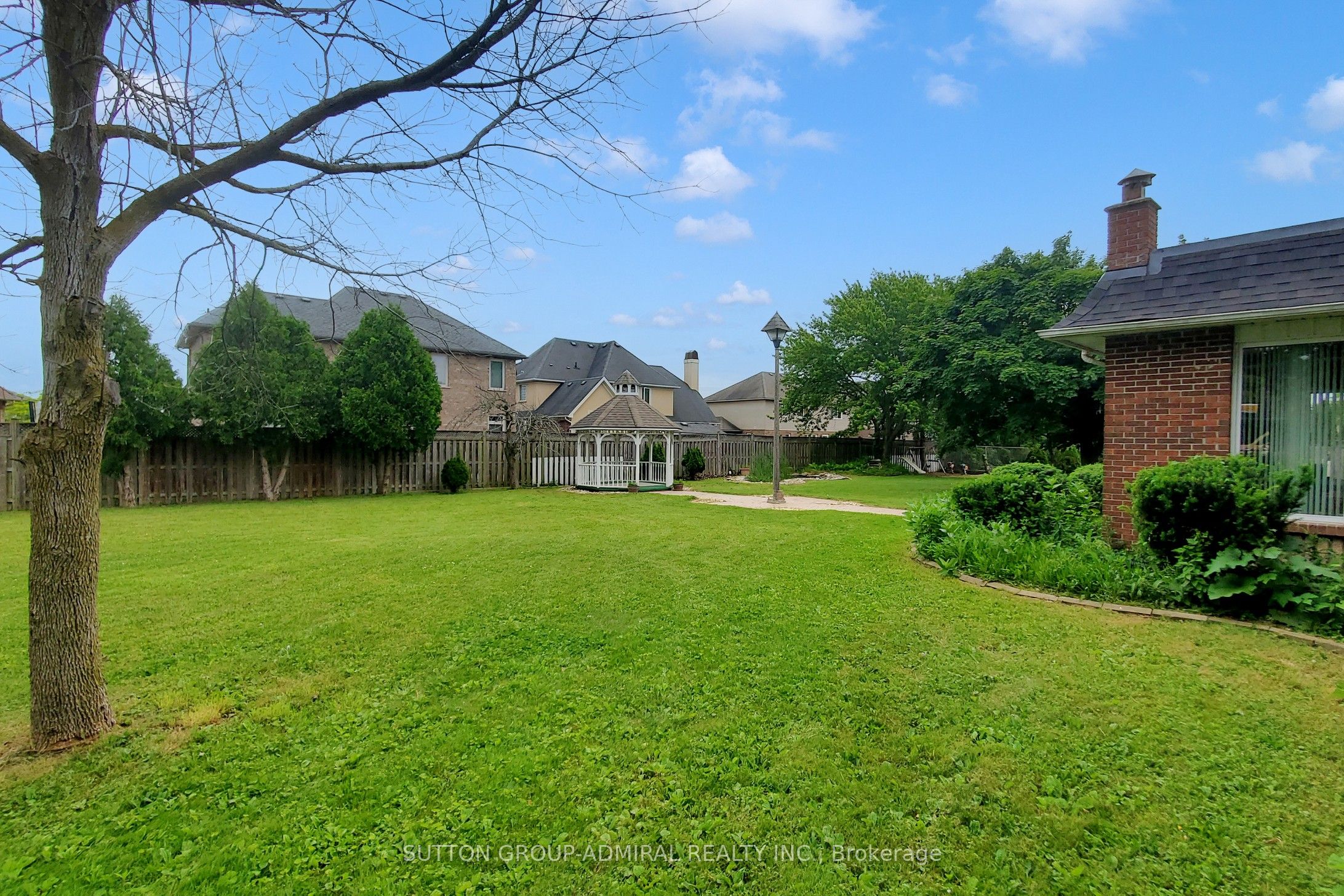 6916 Garner Road Property Photo 29