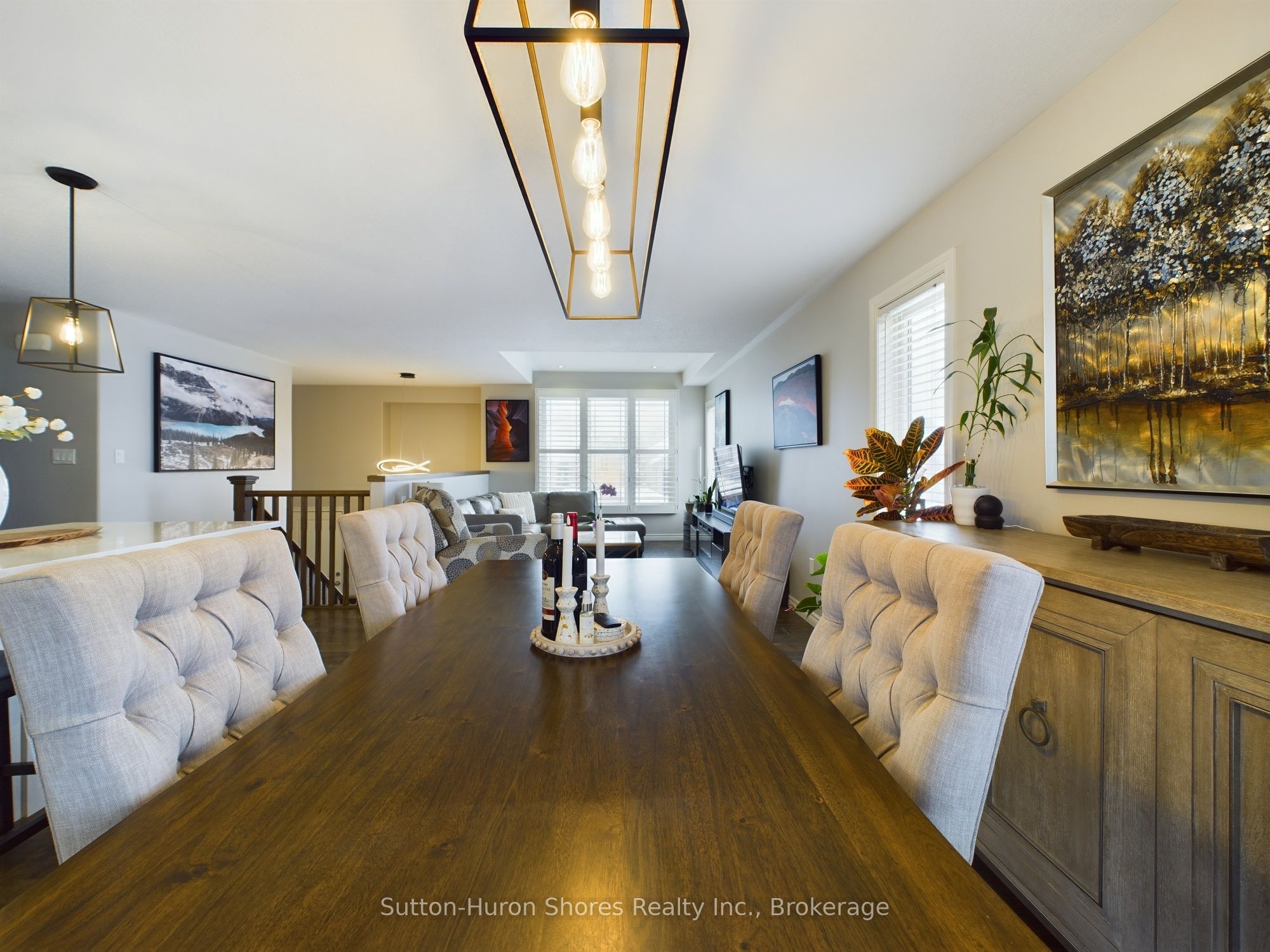 354 Peirson Avenue Property Photo 9