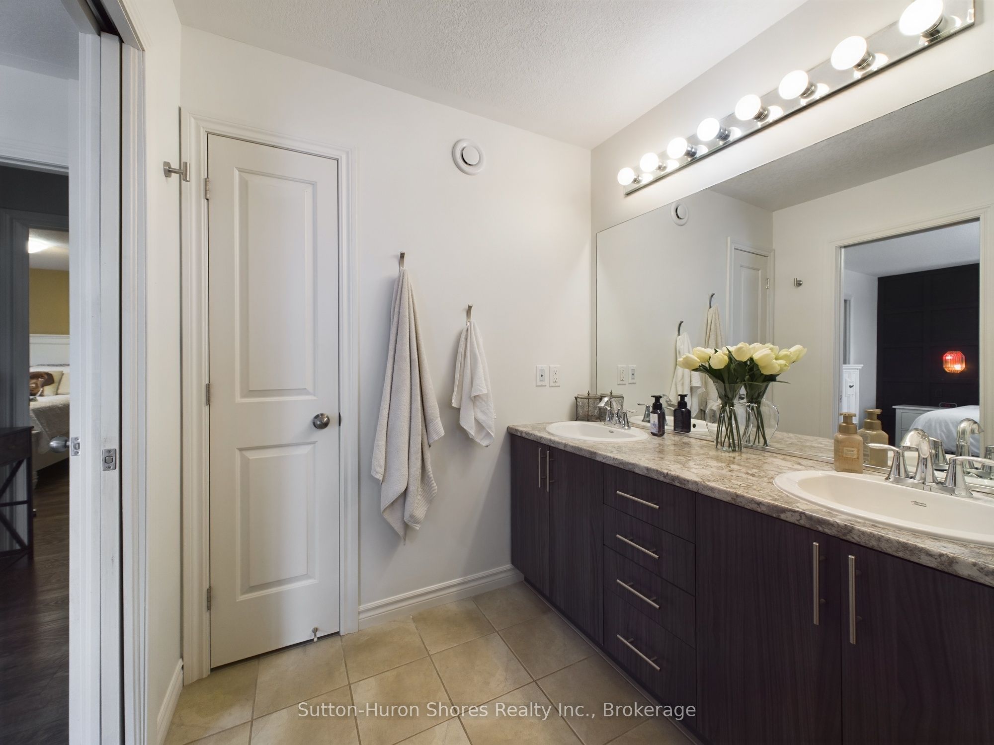 354 Peirson Avenue Property Photo 18