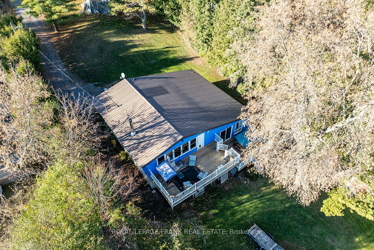121 Ball Point Road Property Photo 6