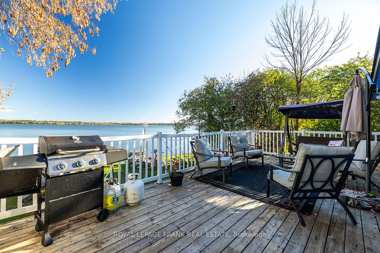 121 Ball Point Road Property Photo 8