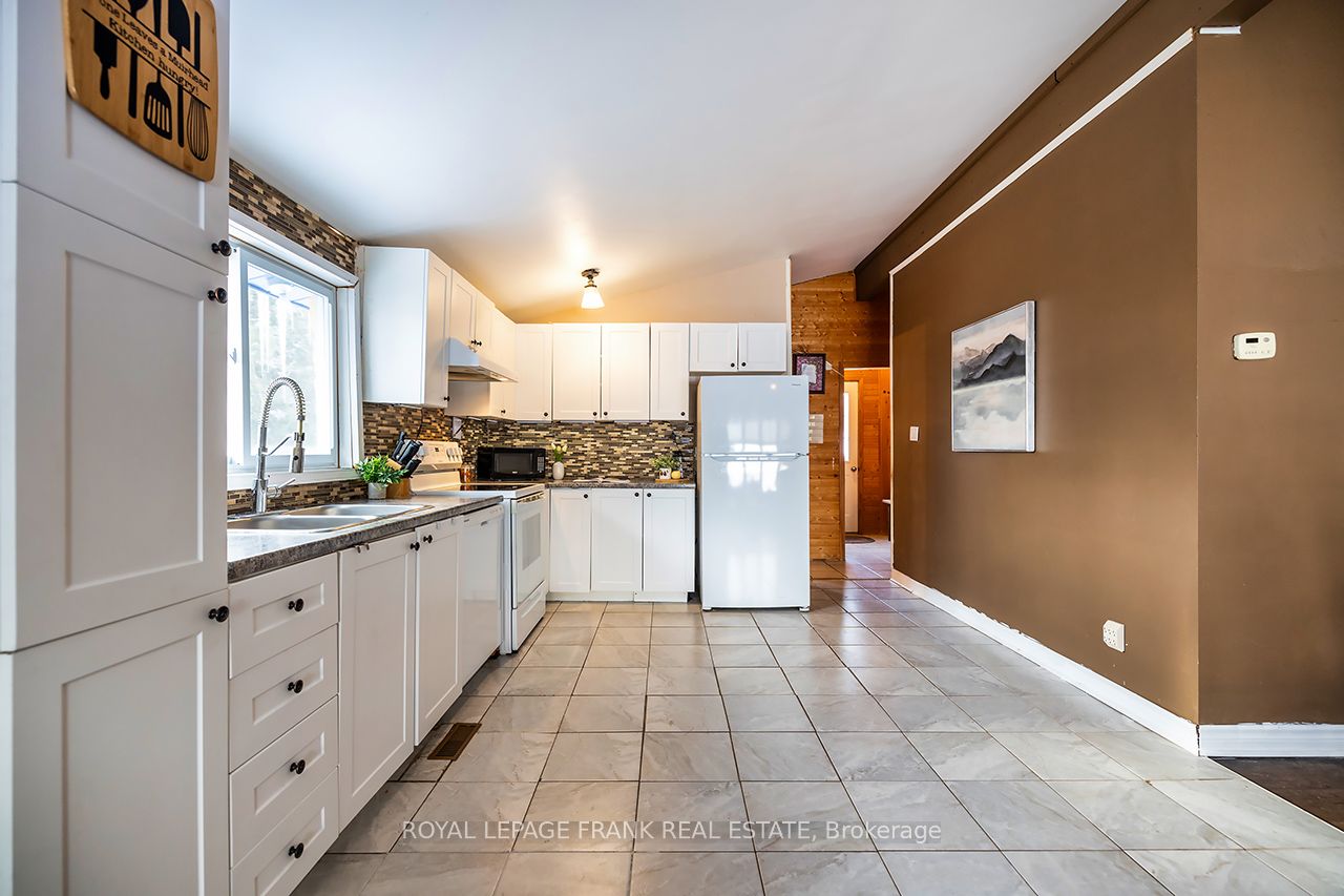 121 Ball Point Road Property Photo 20