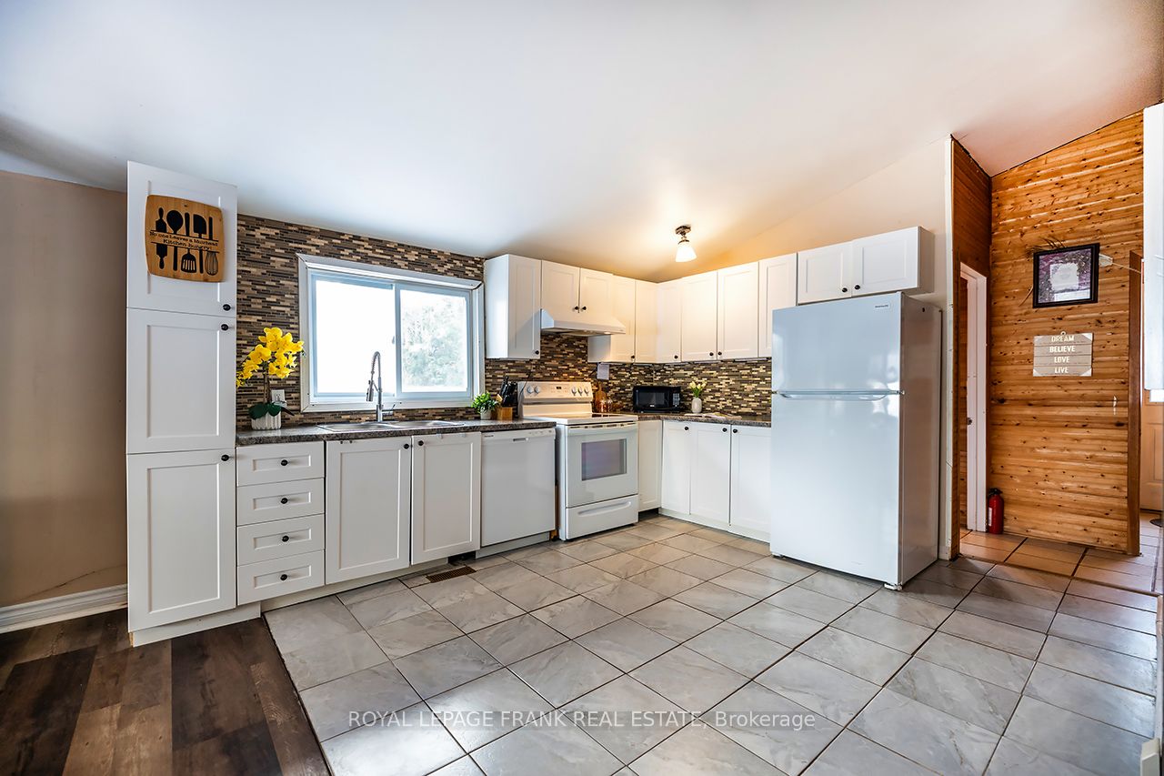 121 Ball Point Road Property Photo 21