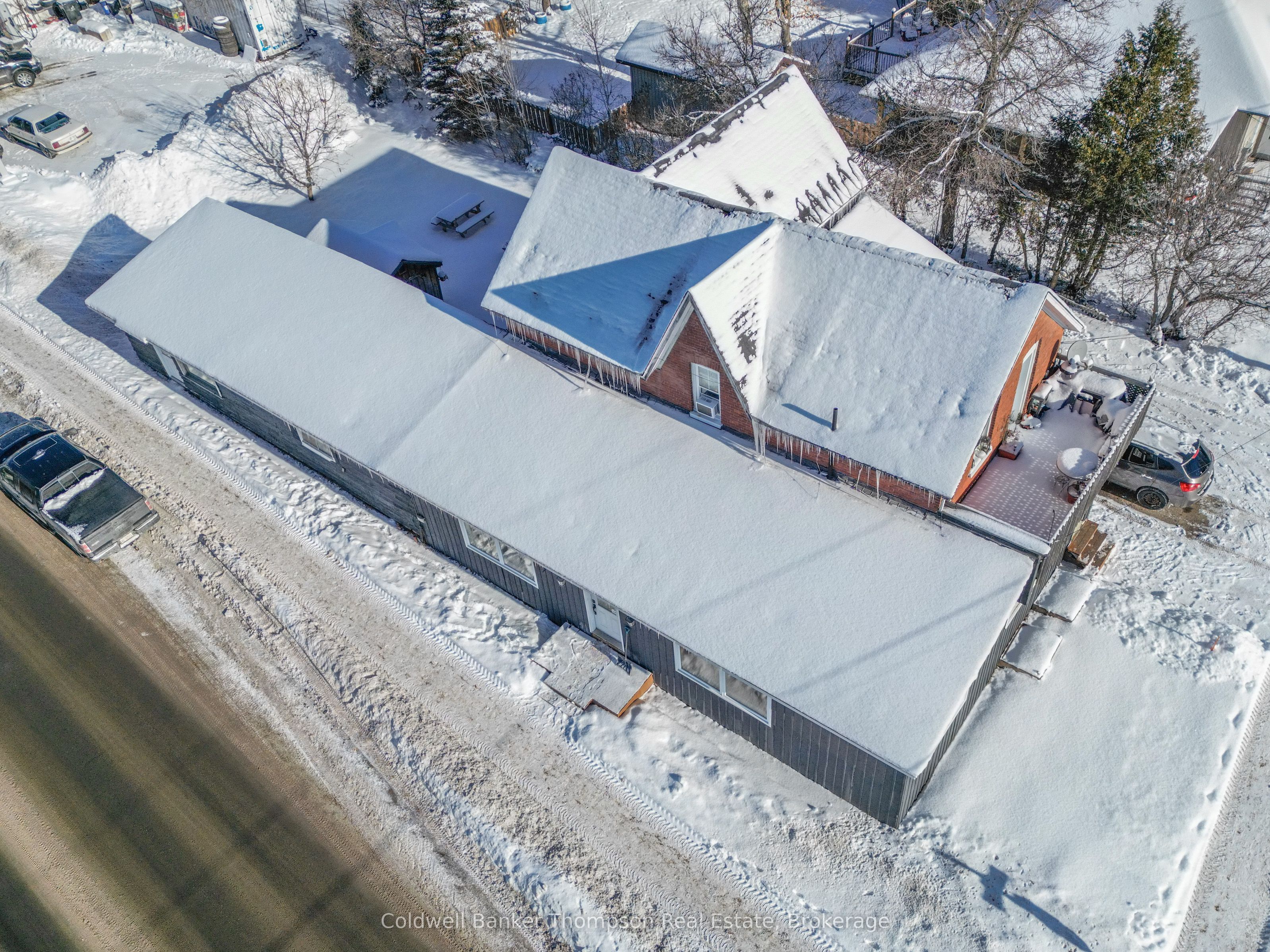 127 Huston Street Property Photo