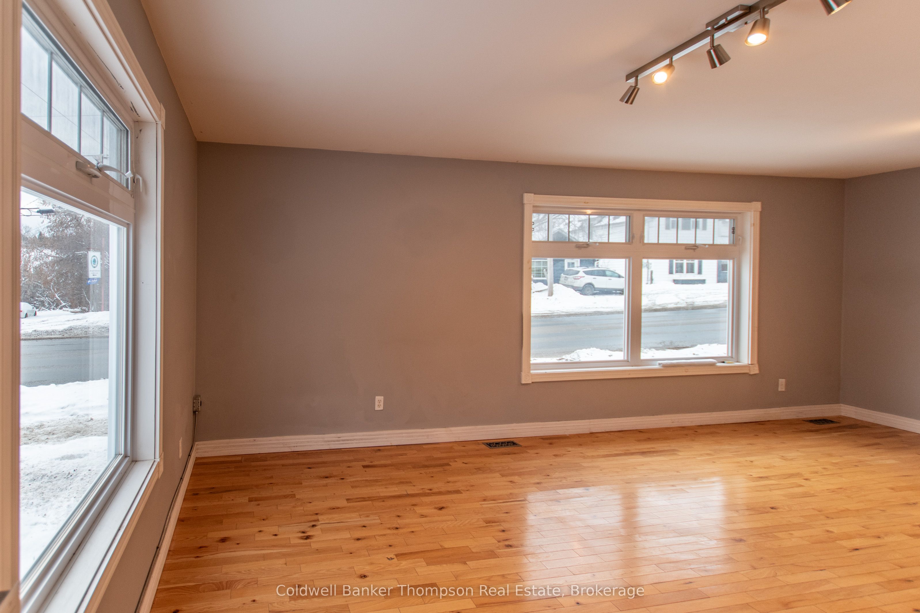 127 Huston Street Property Photo 20